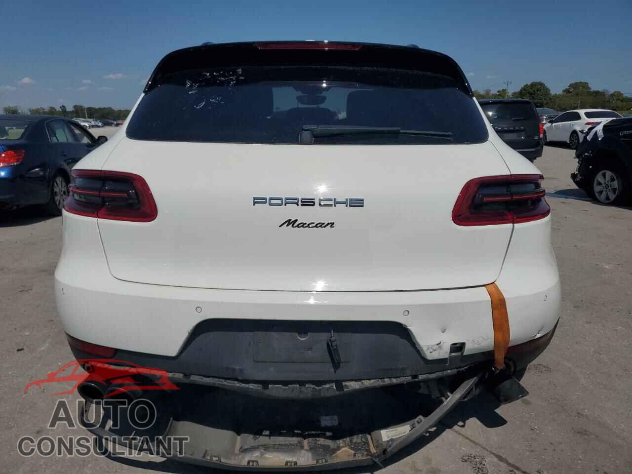 PORSCHE MACAN 2017 - WP1AA2A54HLB83970