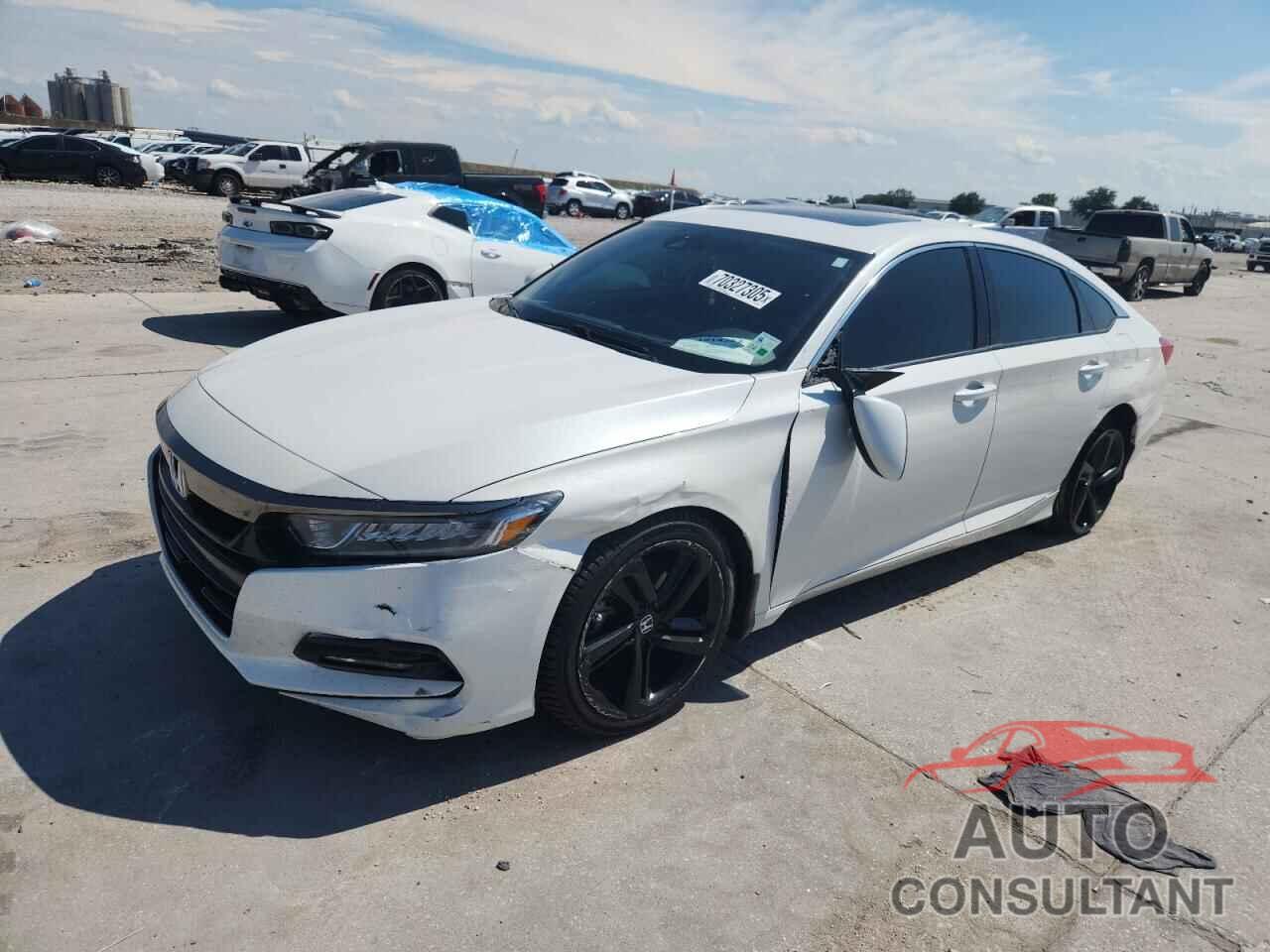 HONDA ACCORD 2018 - 1HGCV2F38JA054249