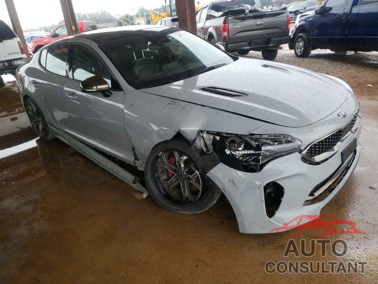 KIA STINGER 2018 - KNAE45LC2J6029928