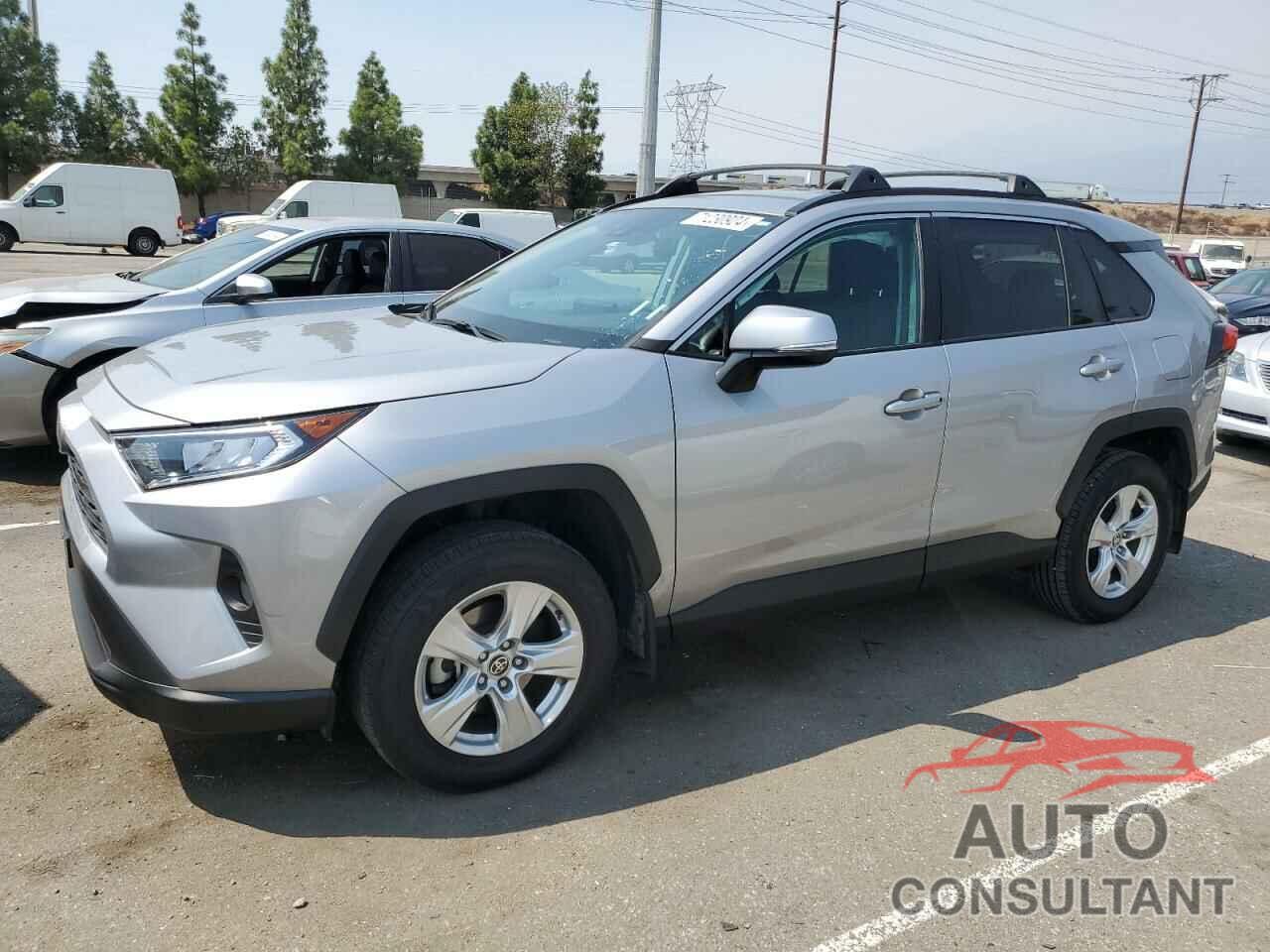 TOYOTA RAV4 2021 - 2T3W1RFV4MC130137