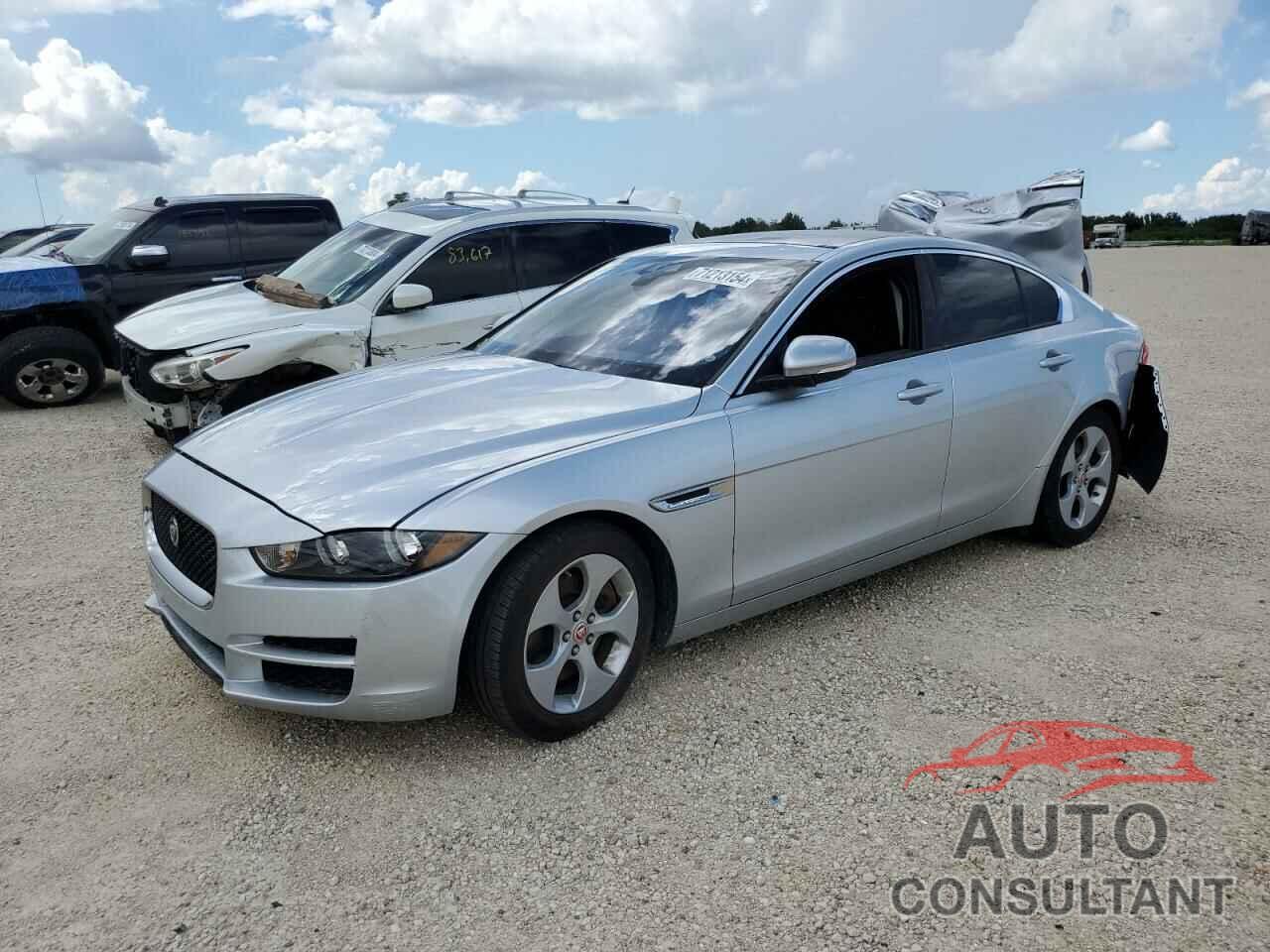 JAGUAR XE 2018 - SAJAR4FX3JCP37426