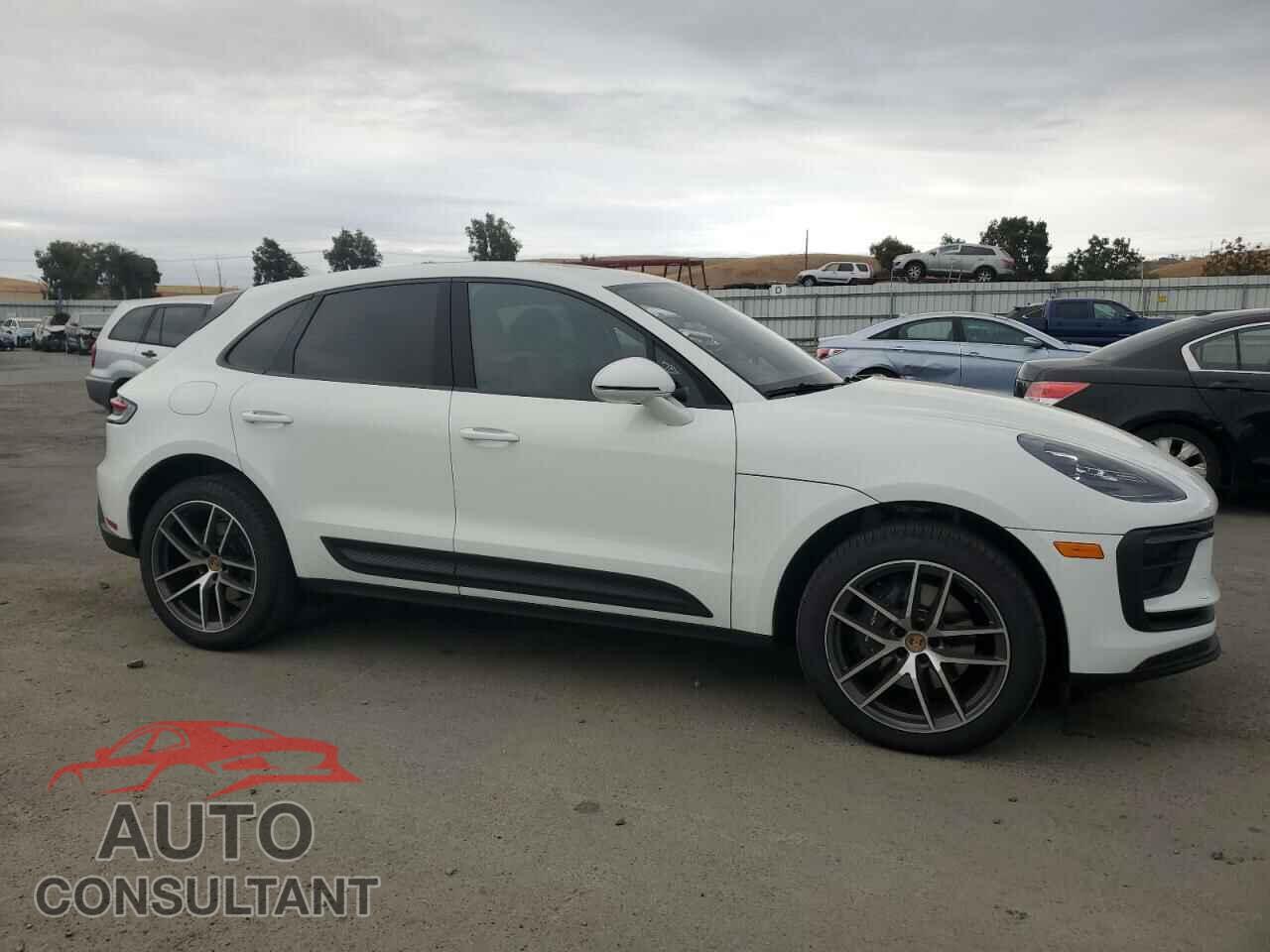 PORSCHE MACAN BASE 2023 - WP1AA2A50PLB03367