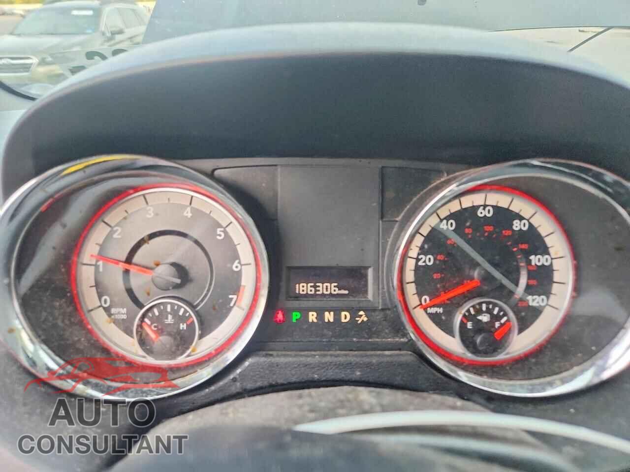 DODGE CARAVAN 2015 - 2C4RDGBG9FR531467