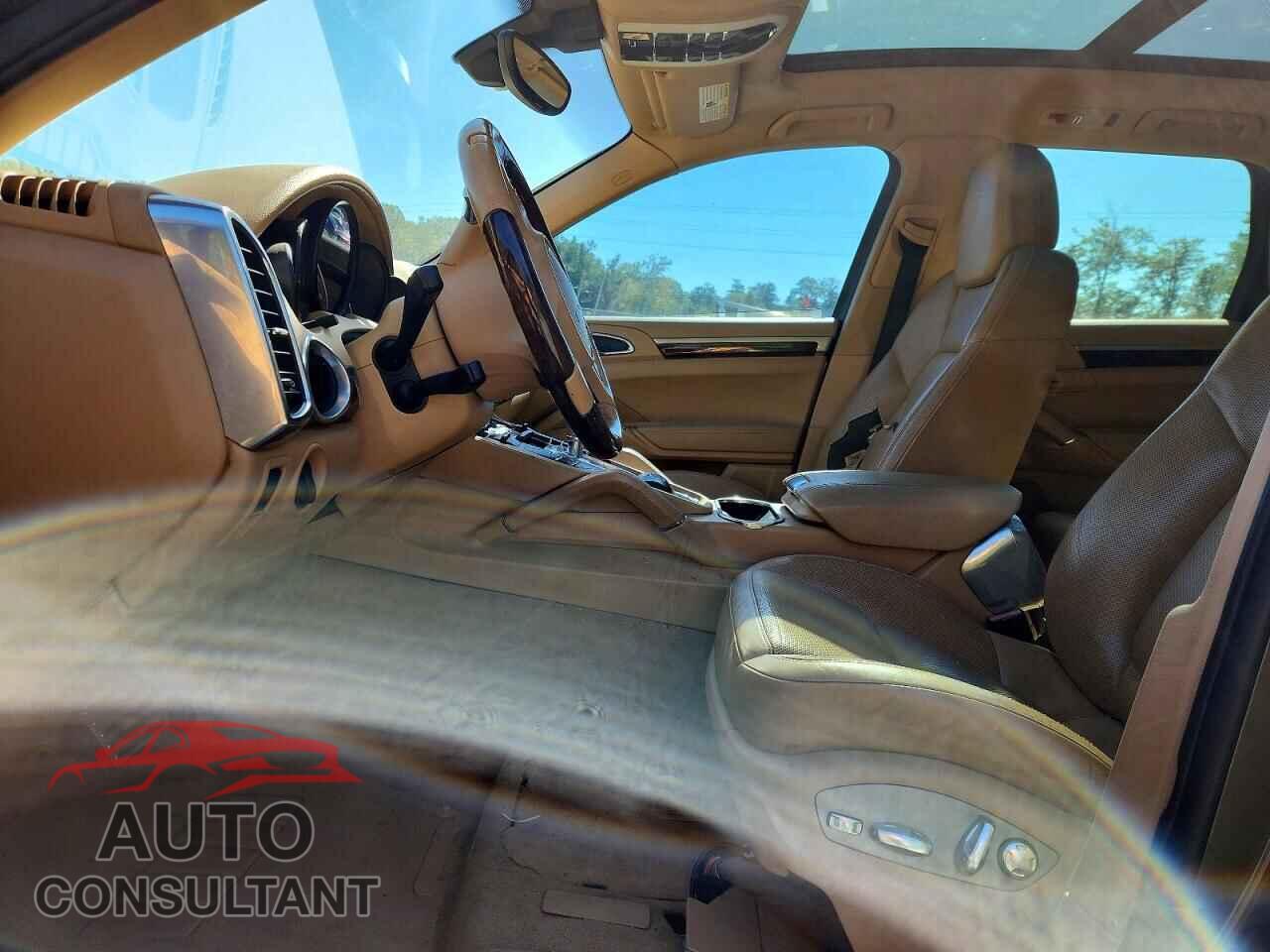 PORSCHE CAYENNE 2012 - WP1AE2A21CLA90729