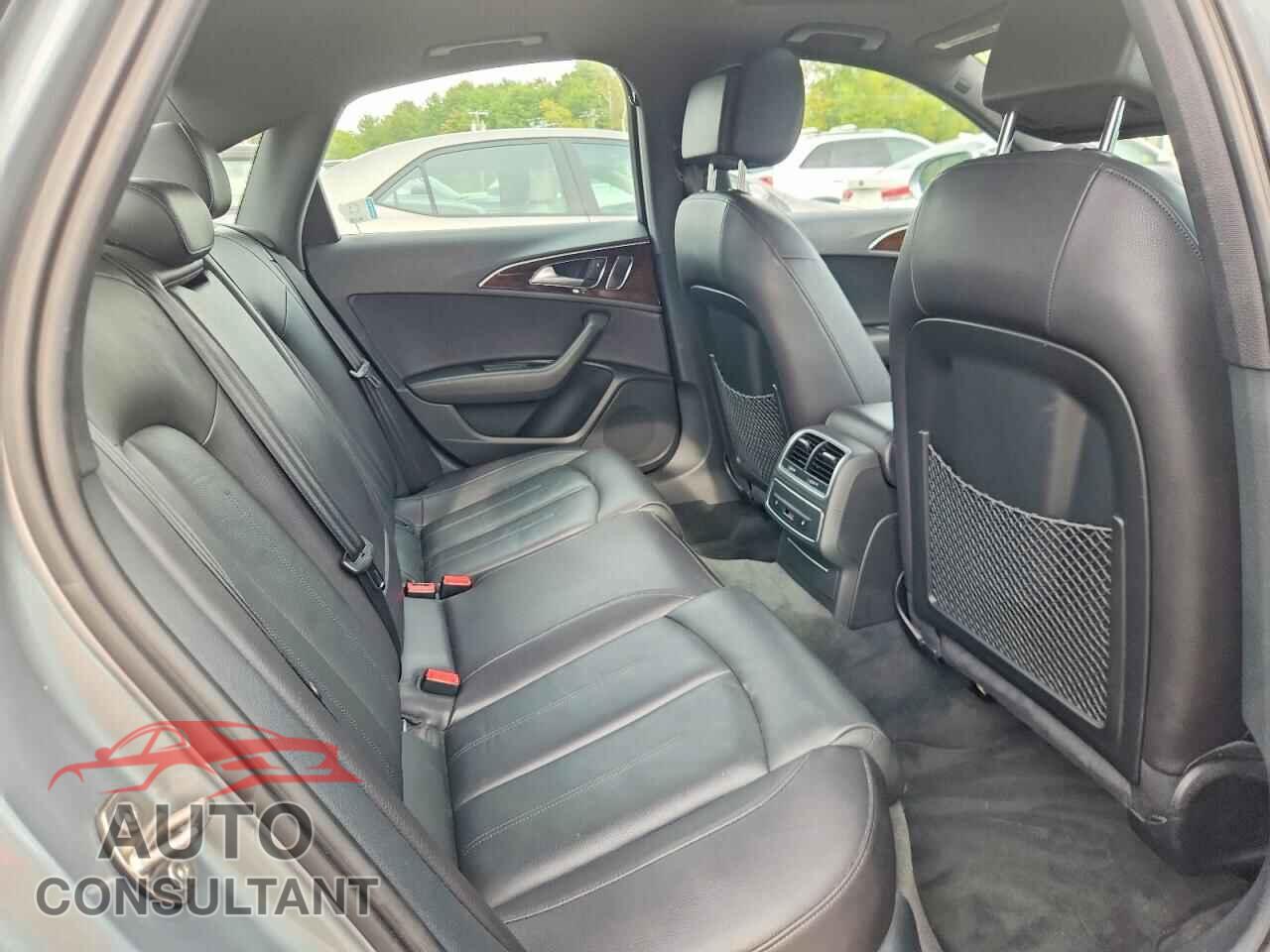 AUDI A6 2013 - WAUGFAFC8DN148861