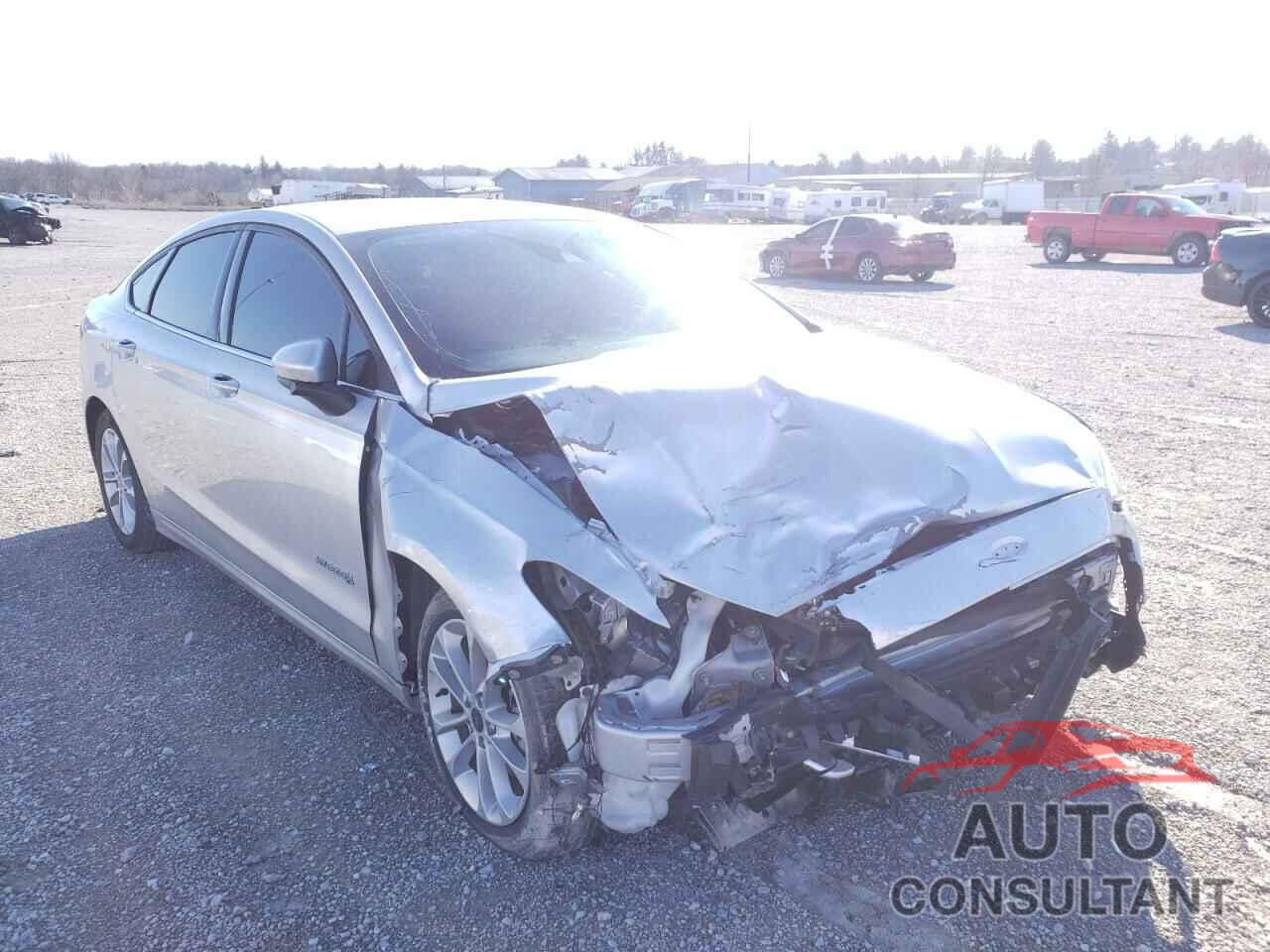 FORD FUSION 2019 - 3FA6P0LU9KR257428