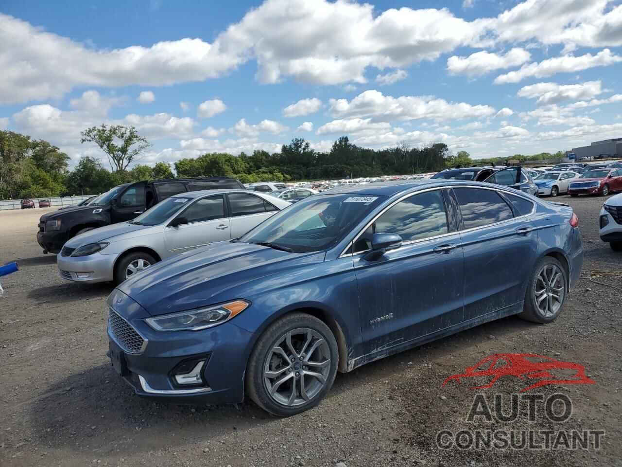 FORD FUSION 2019 - 3FA6P0RU8KR109200