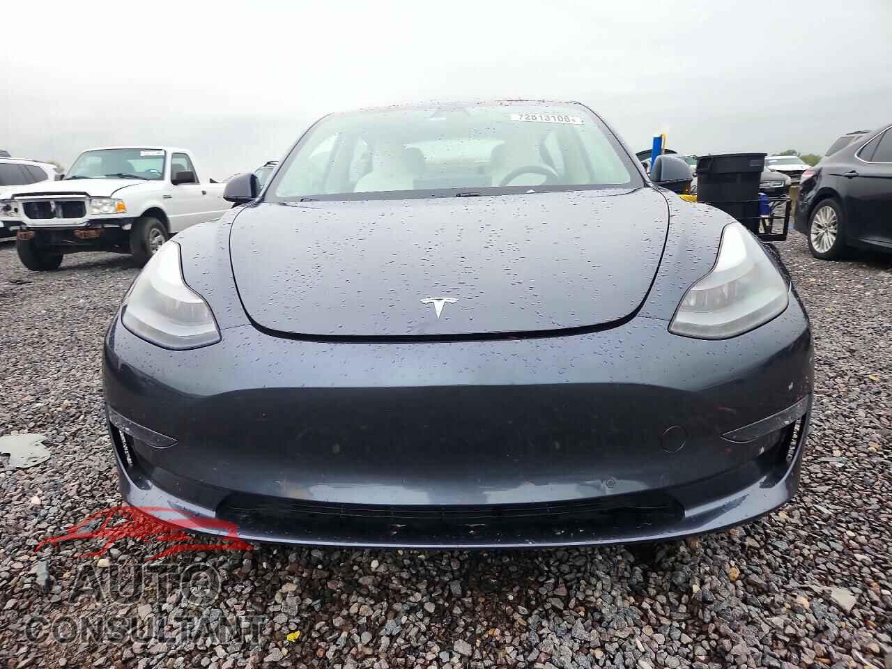 TESLA MODEL 3 2021 - 5YJ3E1EB0MF013286