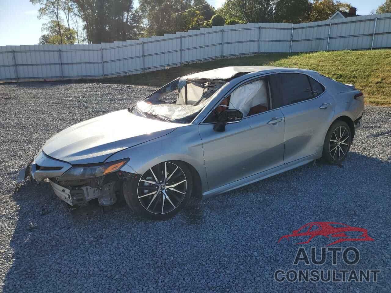 TOYOTA CAMRY 2022 - 4T1G11AK2NU635248