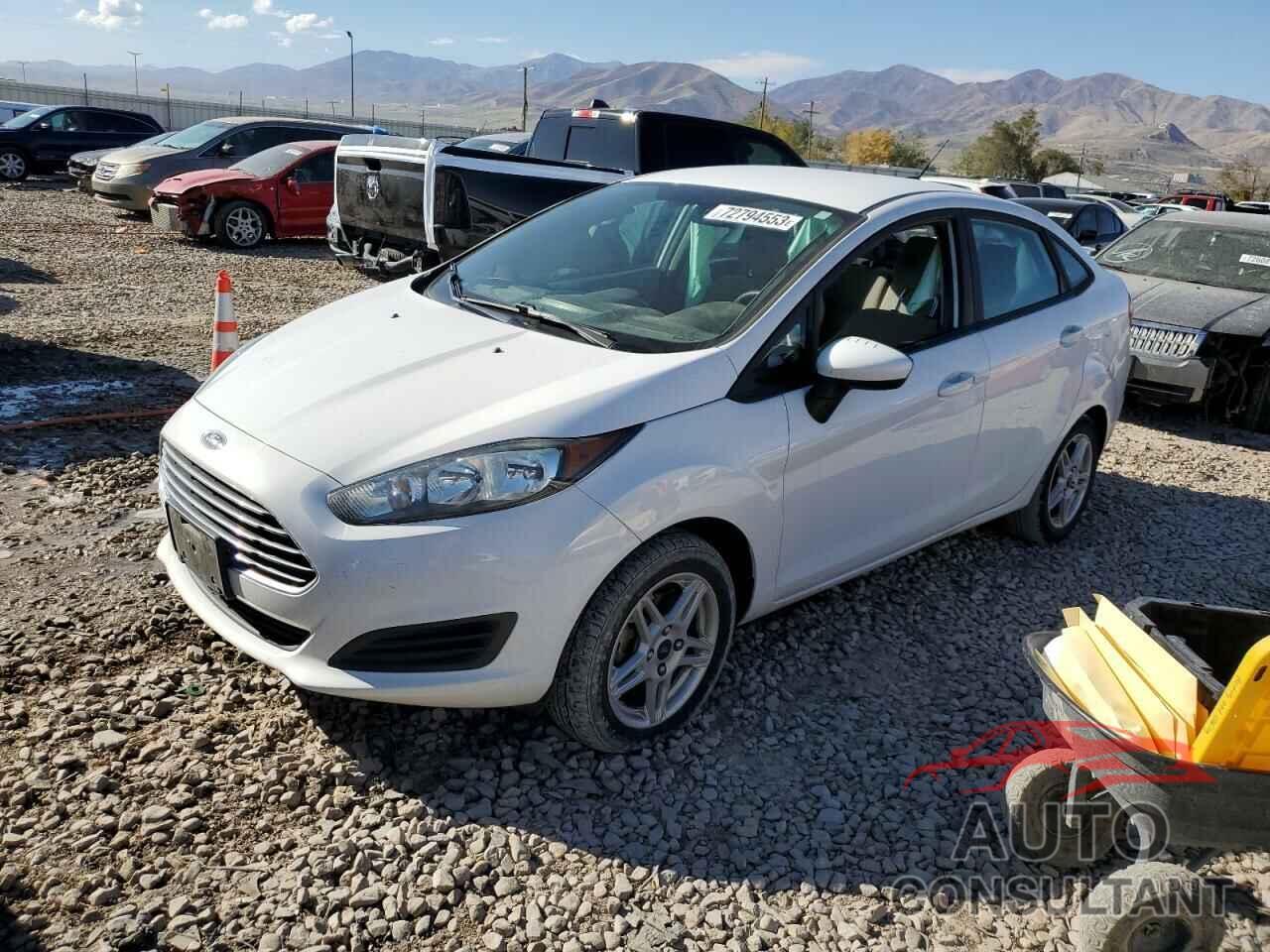 FORD FIESTA 2017 - 3FADP4BJ4HM168524