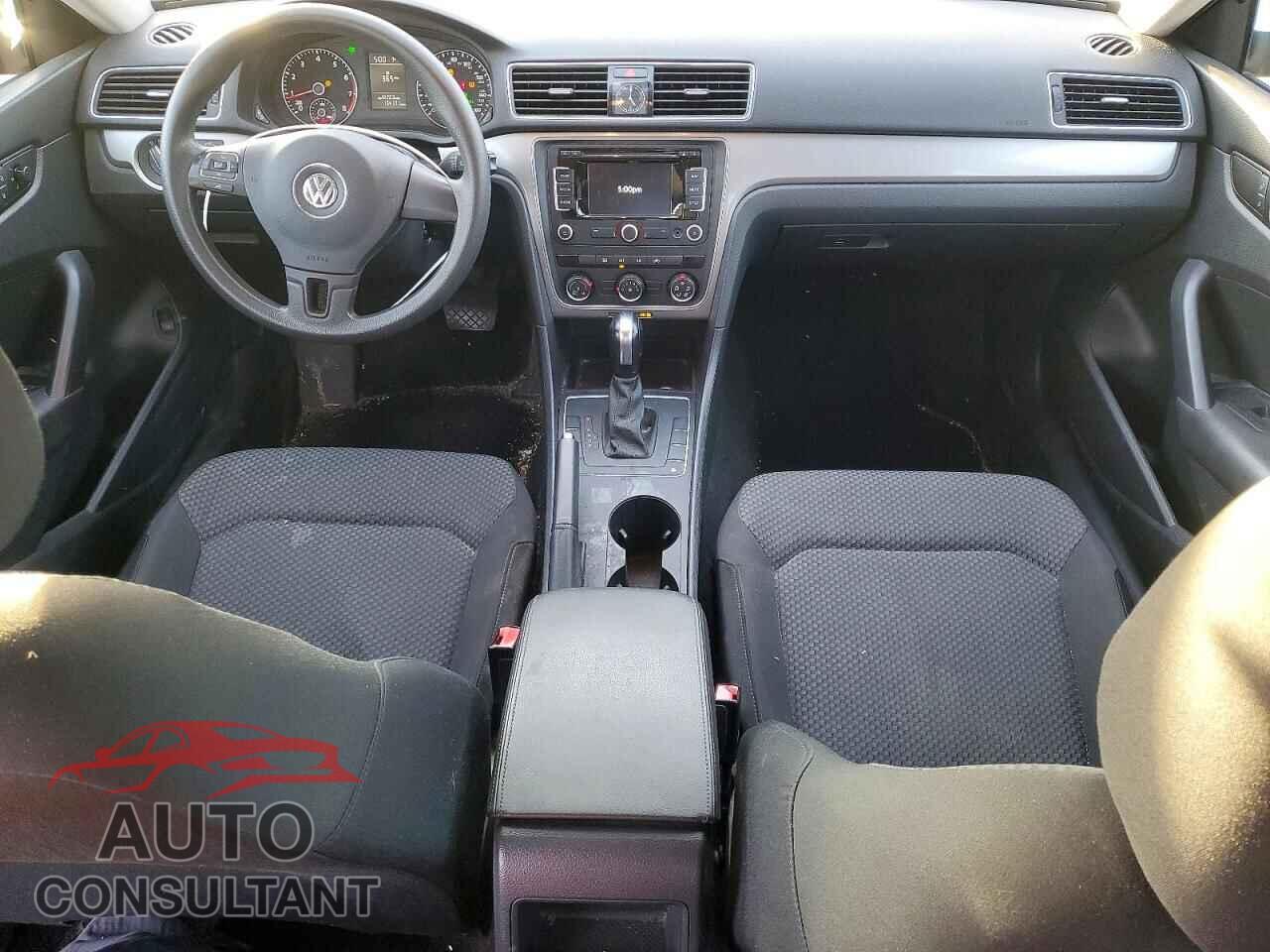 VOLKSWAGEN PASSAT 2014 - 1VWAP7A39EC024494