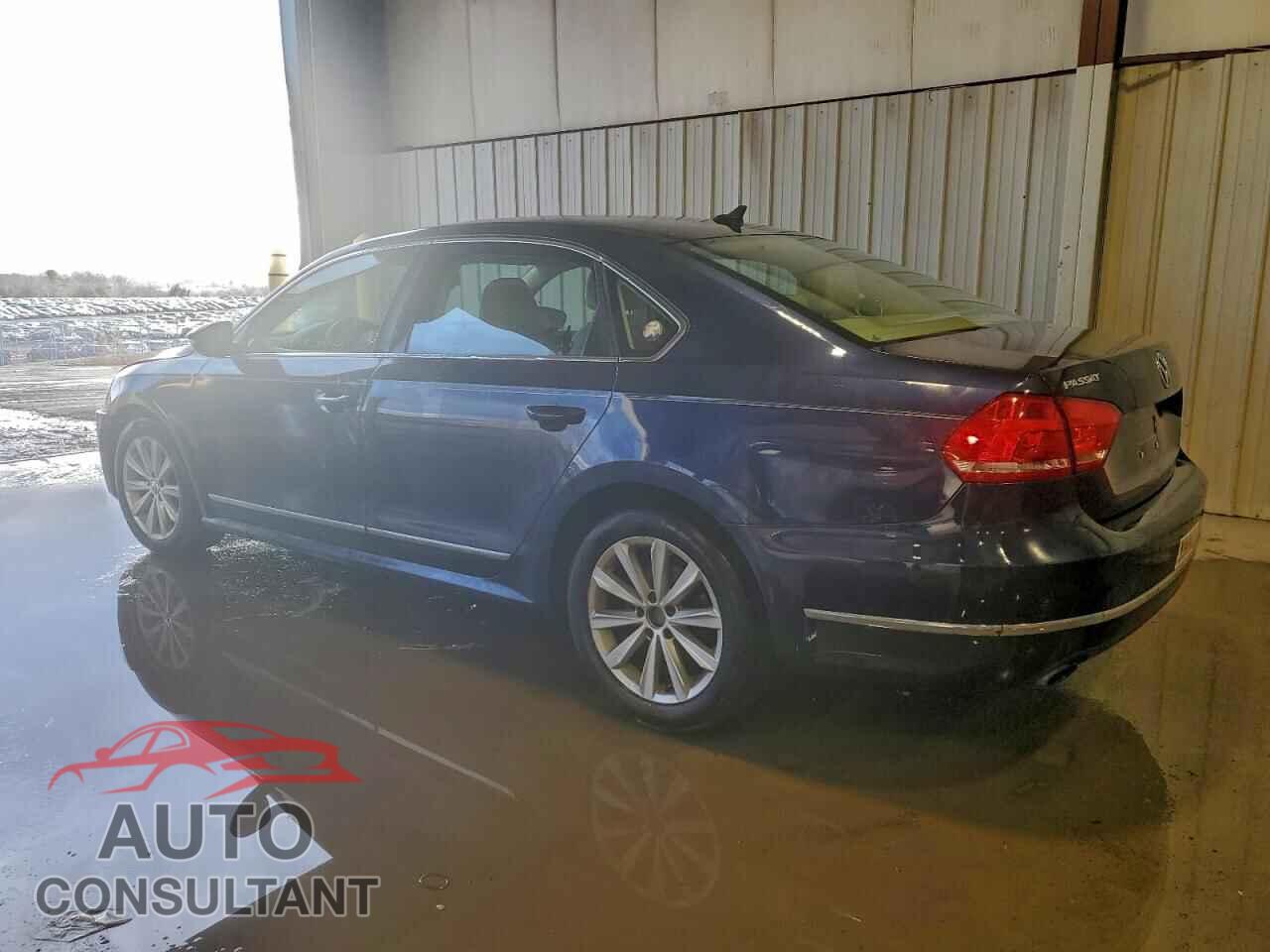 VOLKSWAGEN PASSAT 2012 - 1VWCP7A39CC066377