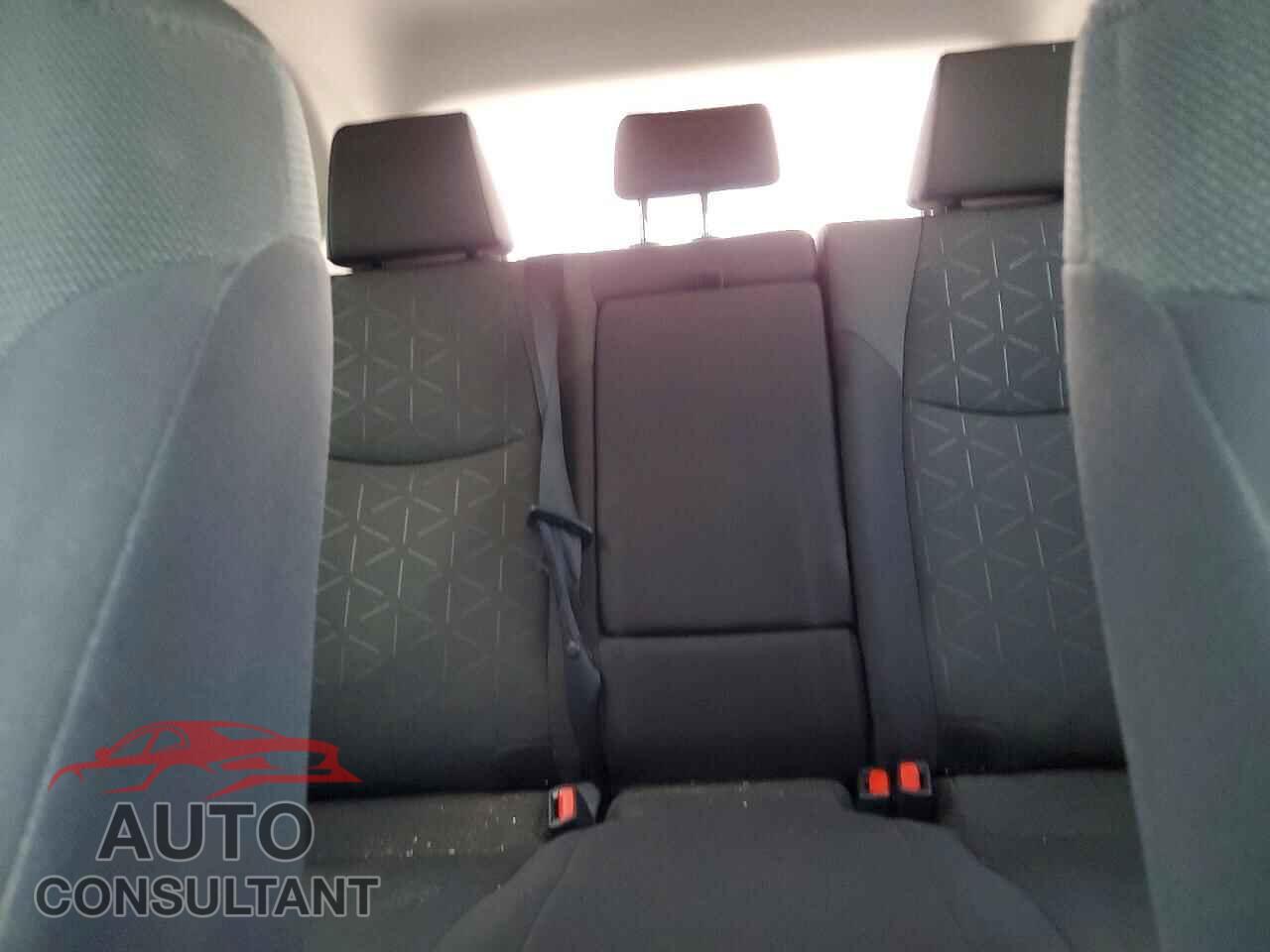 TOYOTA RAV4 2021 - 2T3P1RFV2MC213408