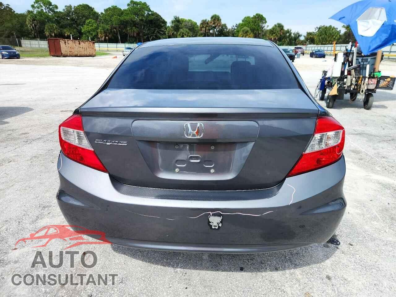 HONDA CIVIC 2012 - 2HGFB2F50CH573601