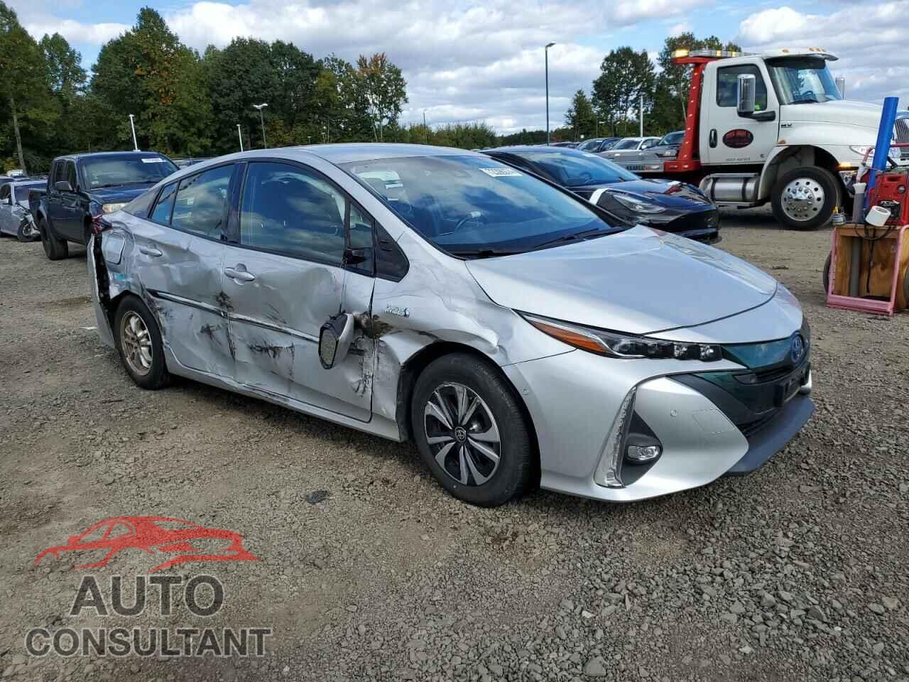TOYOTA PRIUS 2017 - JTDKARFP6H3049938