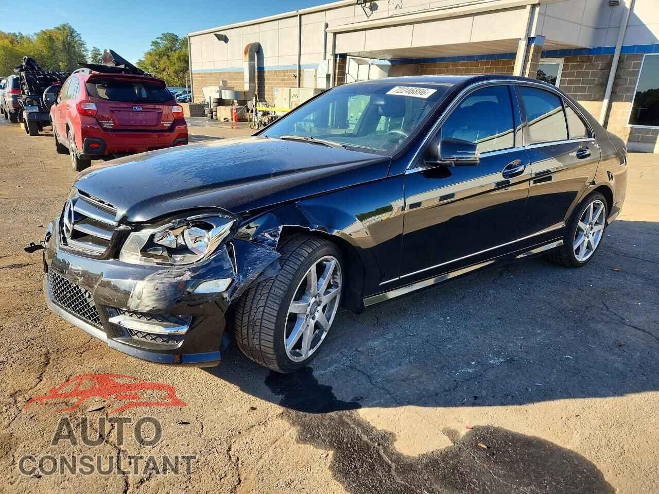 MERCEDES-BENZ C-CLASS 2014 - WDDGF8AB7EA890130