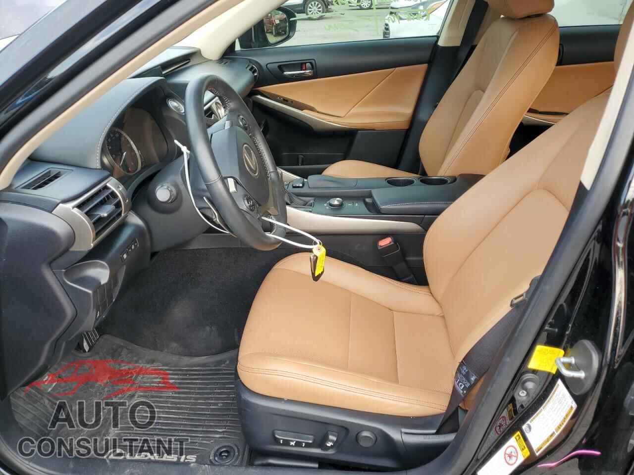 LEXUS IS 2015 - JTHCF1D21F5018496