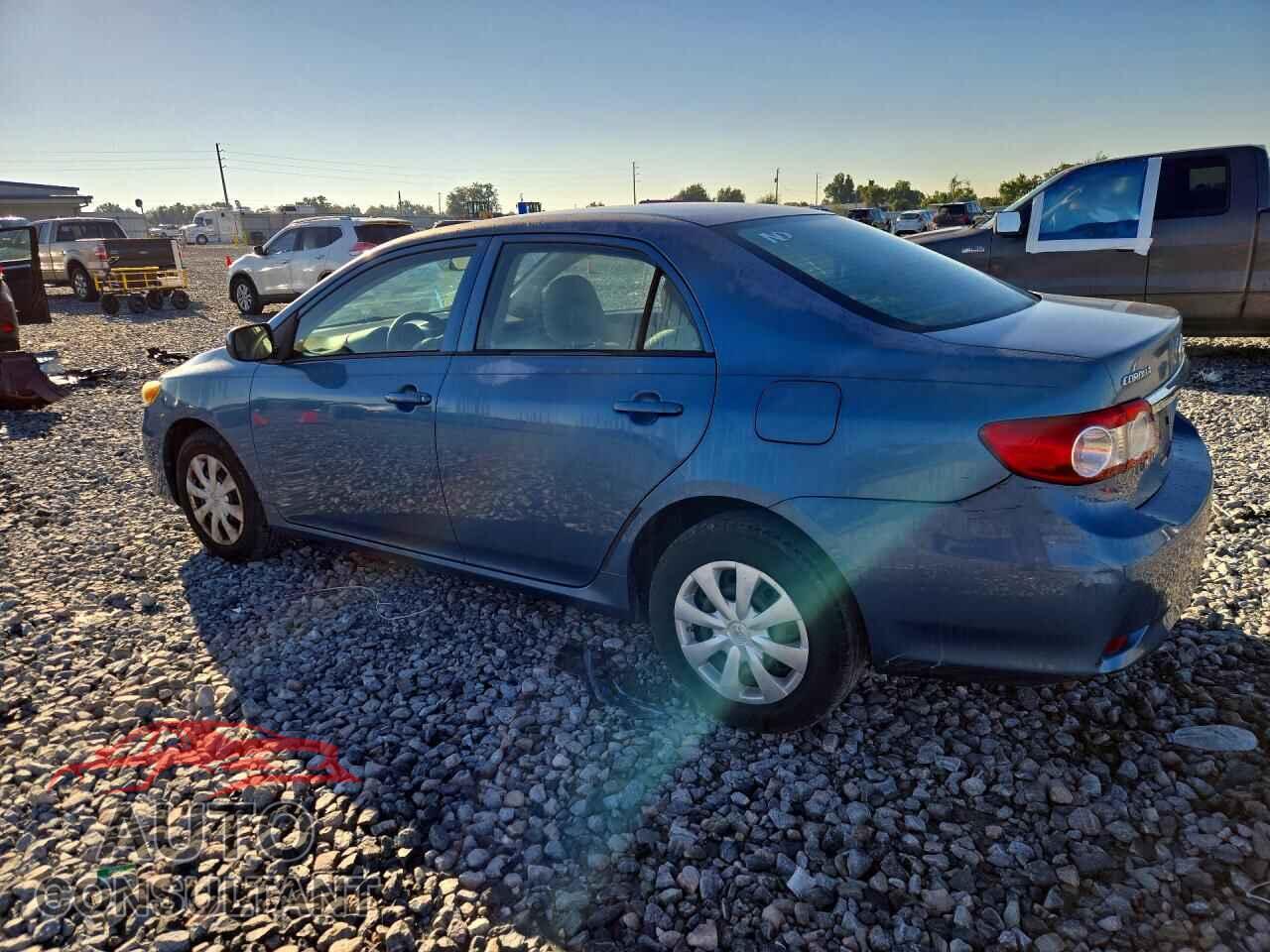 TOYOTA COROLLA 2013 - 5YFBU4EE3DP084741