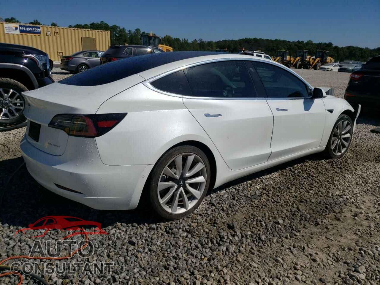 TESLA MODEL 3 2019 - 5YJ3E1EB6KF448231
