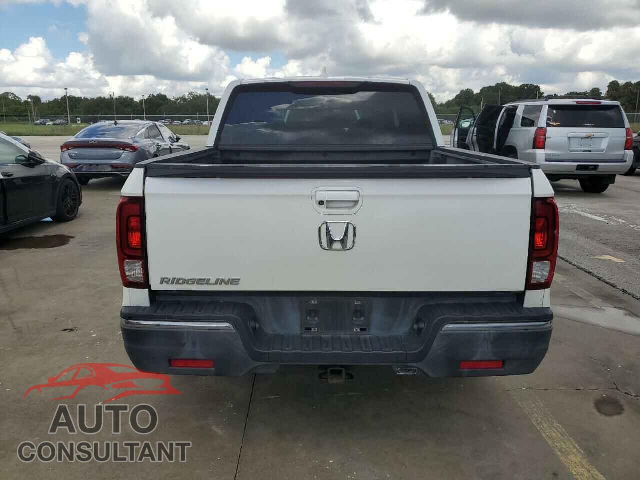 HONDA RIDGELINE 2017 - 5FPYK2F50HB007210