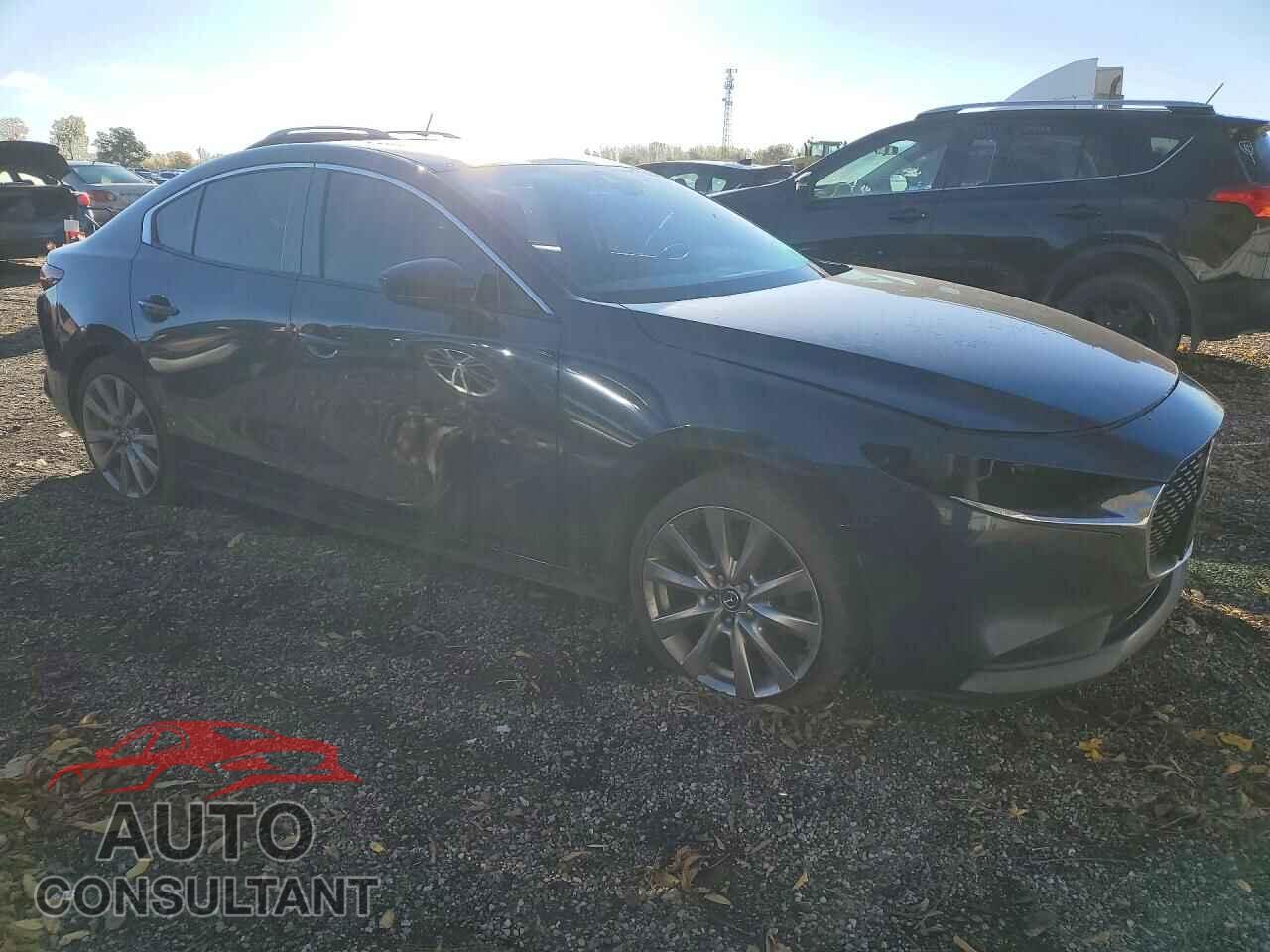 MAZDA 3 2019 - JM1BPADM8K1109388