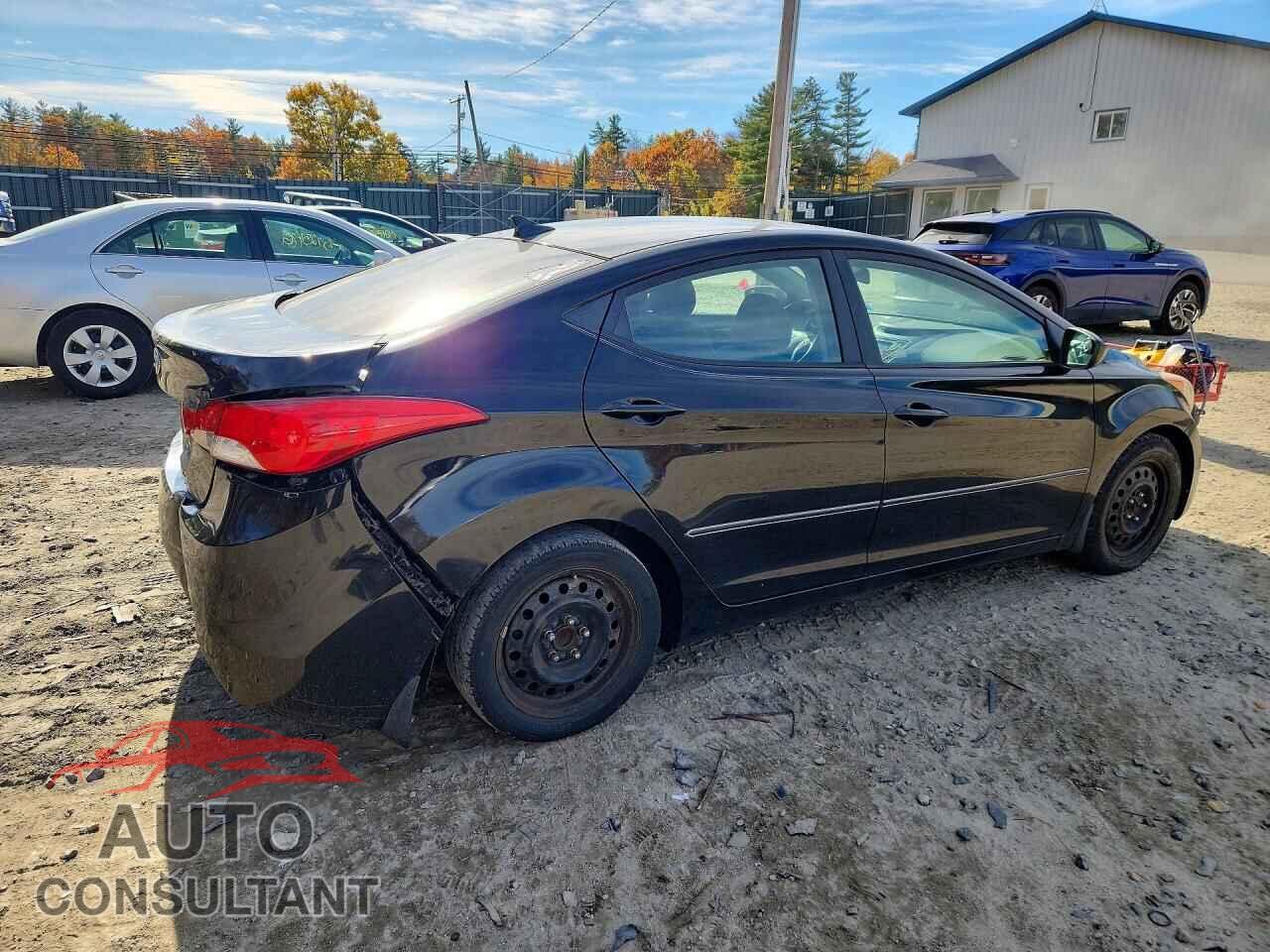 HYUNDAI ELANTRA 2013 - KMHDH4AE1DU491006