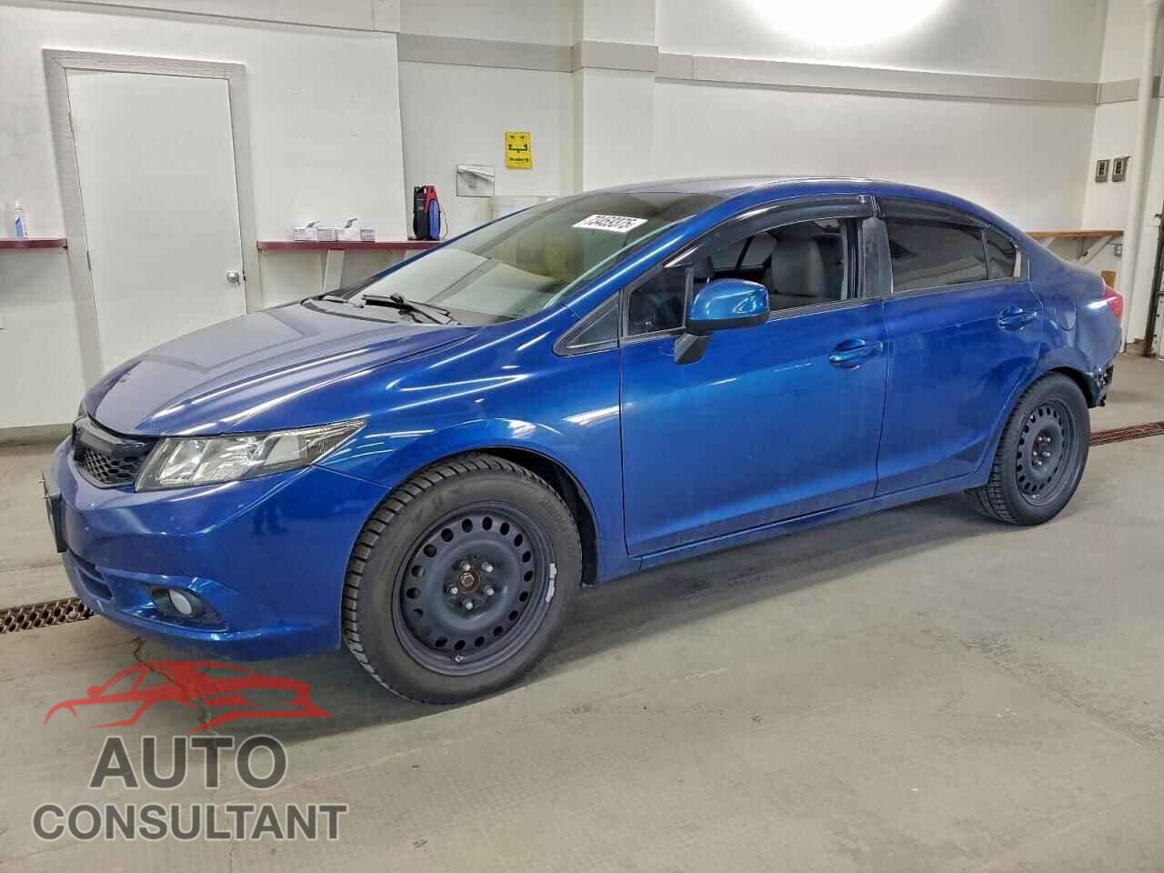 HONDA CIVIC 2012 - 2HGFB2F55CH505102