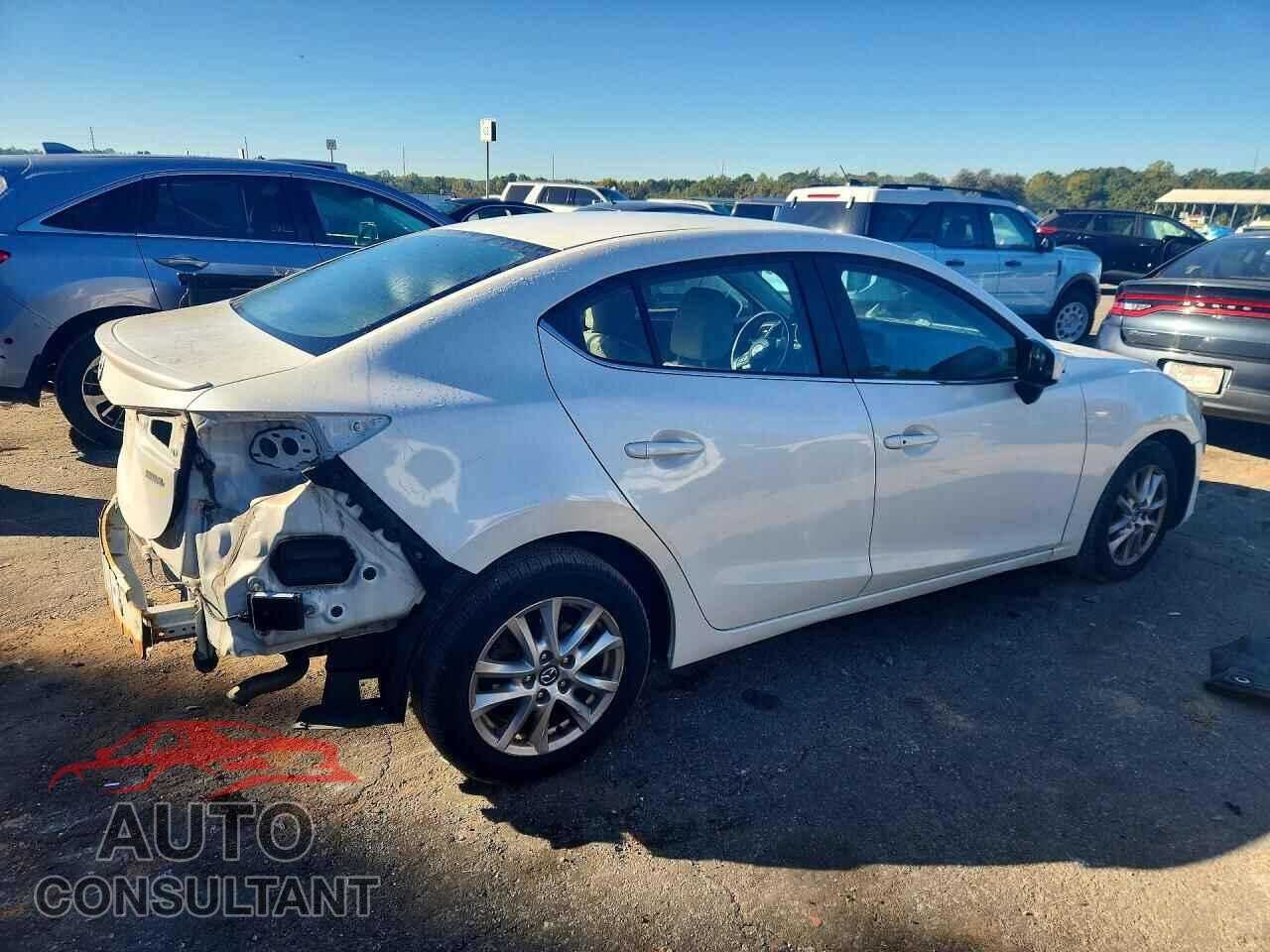 MAZDA 3 2014 - JM1BM1V76E1135722