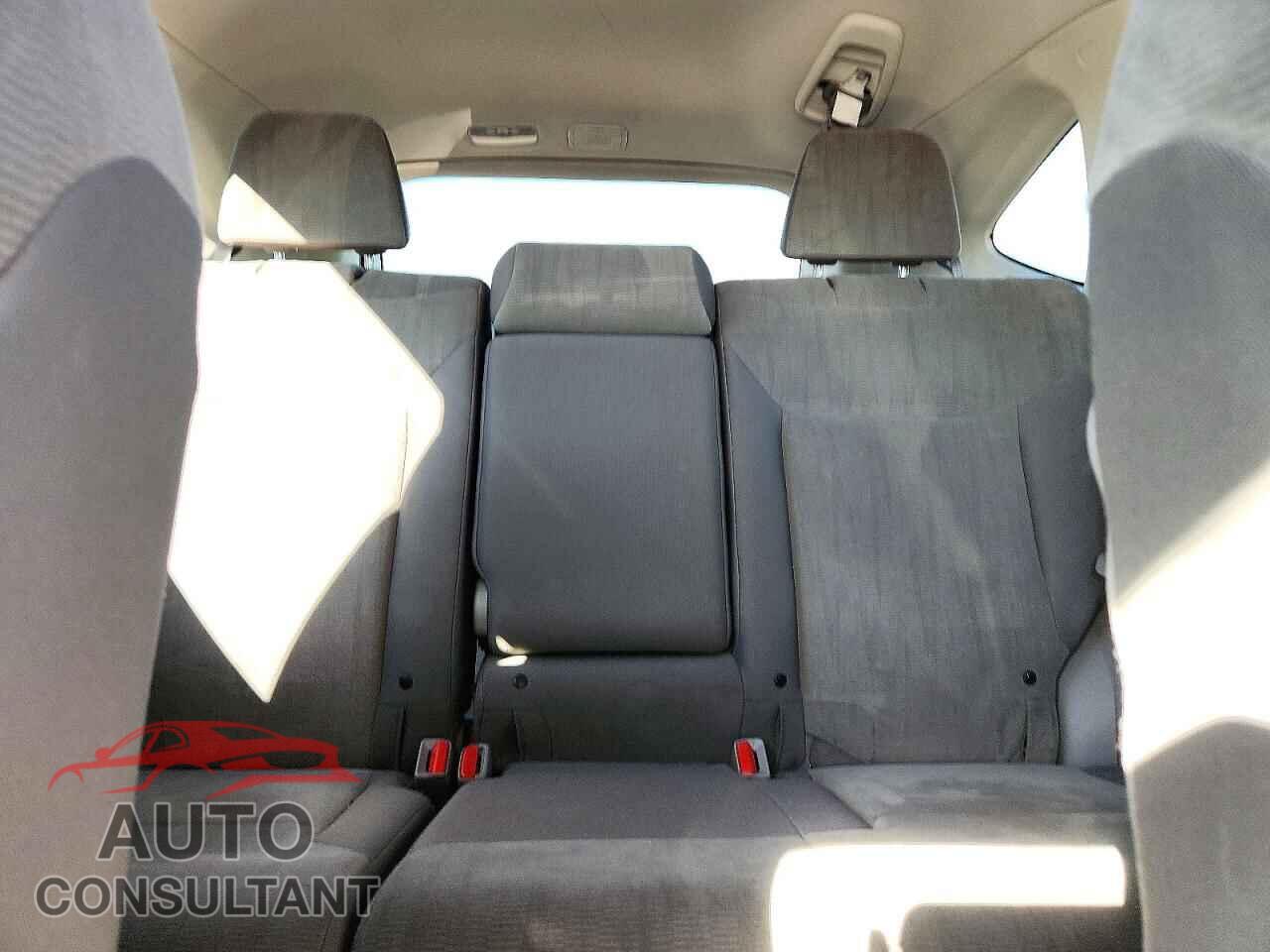 HONDA CRV 2012 - 5J6RM4H38CL077262