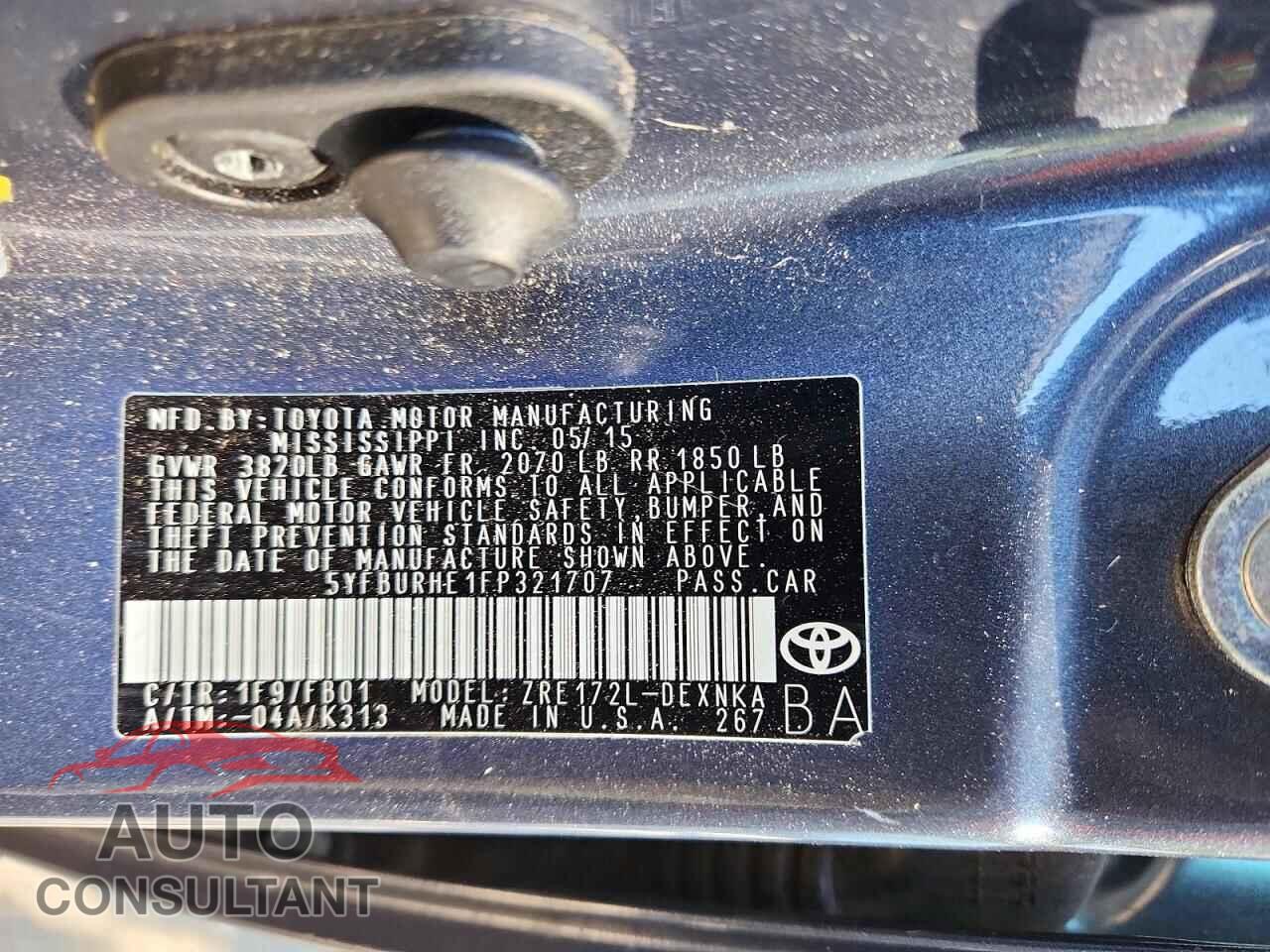 TOYOTA COROLLA 2015 - 5YFBURHE1FP321707
