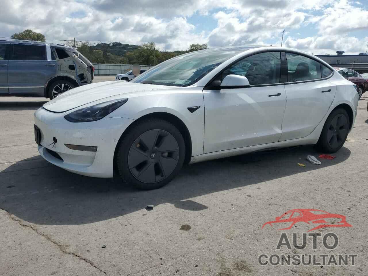 TESLA MODEL 3 2022 - 5YJ3E1EB6NF113152