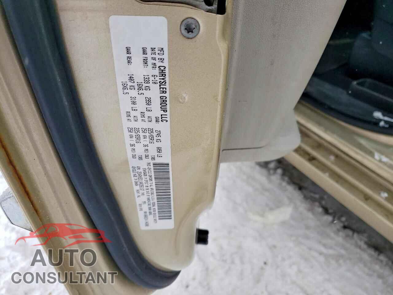 DODGE CARAVAN 2010 - 2D4RN5D11AR356167