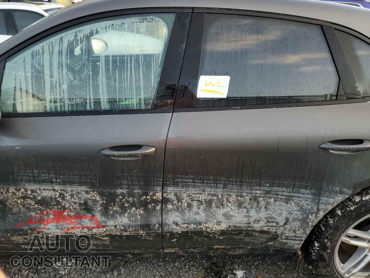 PORSCHE MACAN 2018 - WP1AA2A51JLB12568