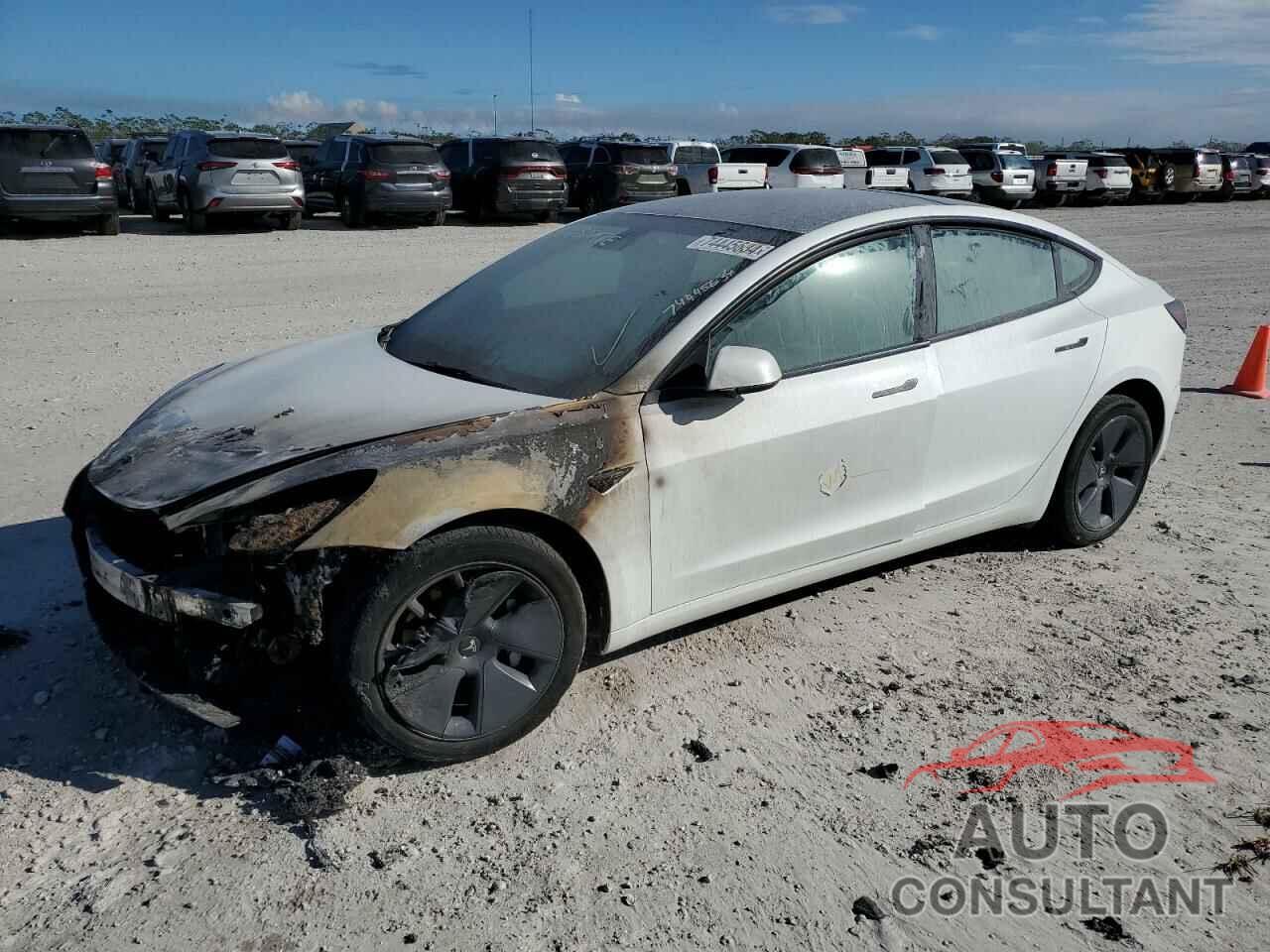 TESLA MODEL 3 2023 - 5YJ3E1EAXPF484292