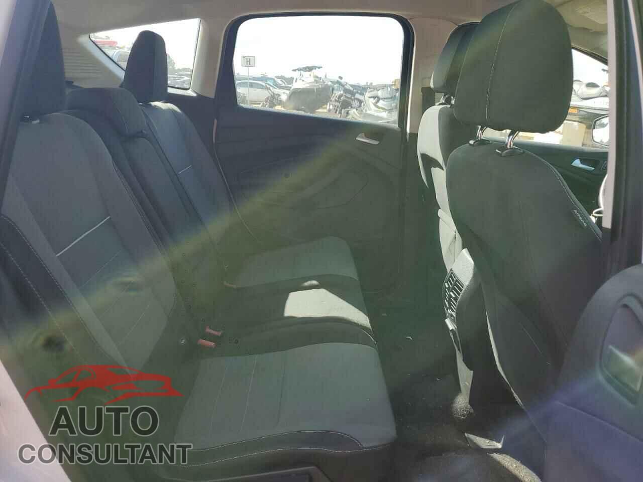 FORD CMAX 2015 - 1FADP5AU7FL124792