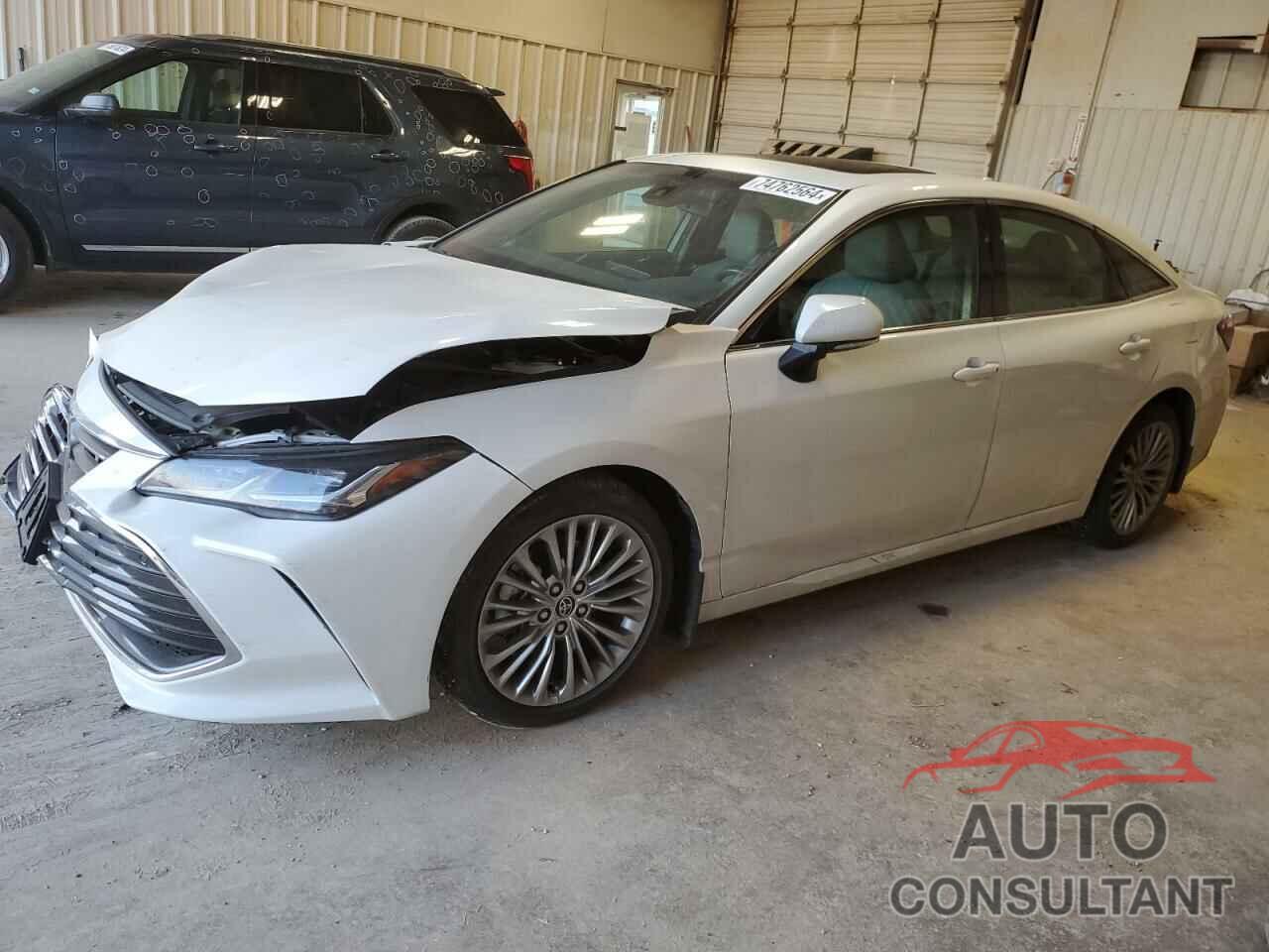 TOYOTA AVALON 2022 - 4T1DZ1FB1NU073041