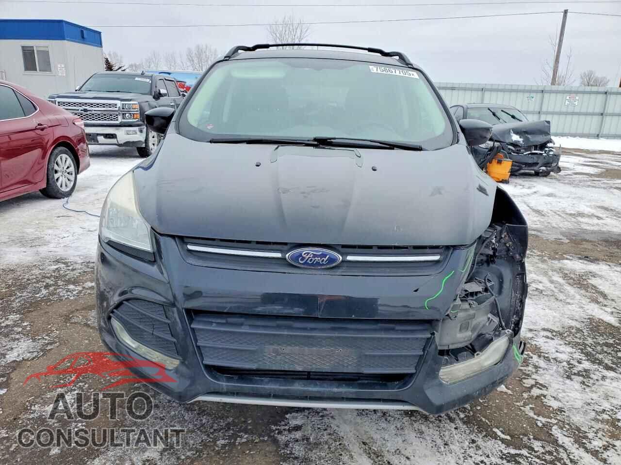 FORD ESCAPE 2013 - 1FMCU9G96DUB70710