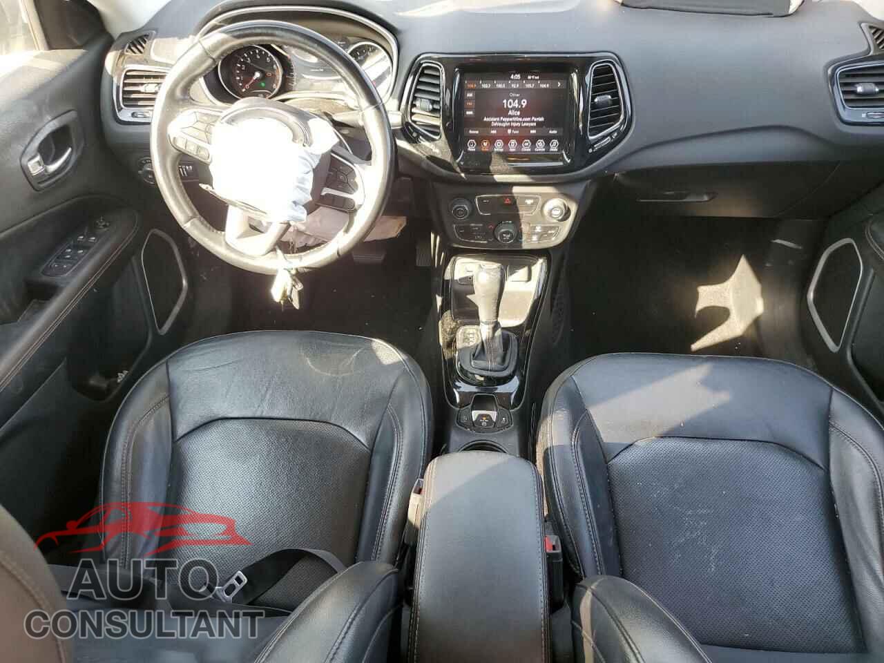 JEEP COMPASS 2019 - 3C4NJCCB3KT679883