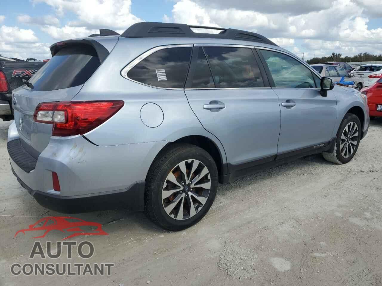 SUBARU OUTBACK 2017 - 4S4BSENC5H3349602