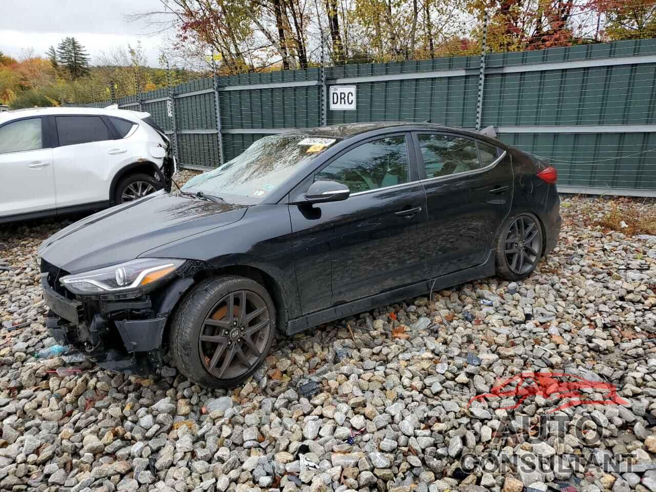 HYUNDAI ELANTRA 2017 - KMHD04LB5HU356465