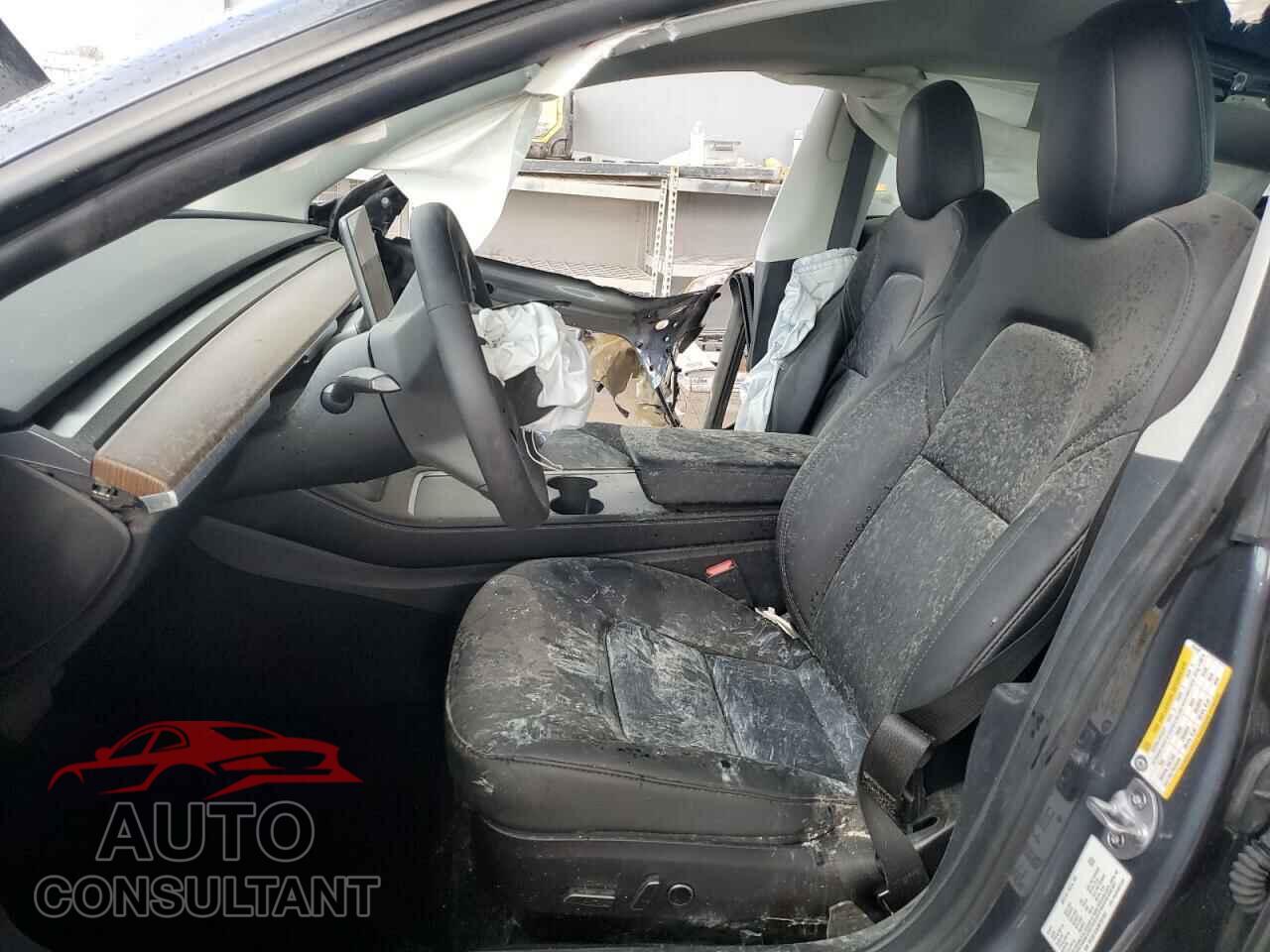 TESLA MODEL 3 2022 - 5YJ3E1EA5NF331641