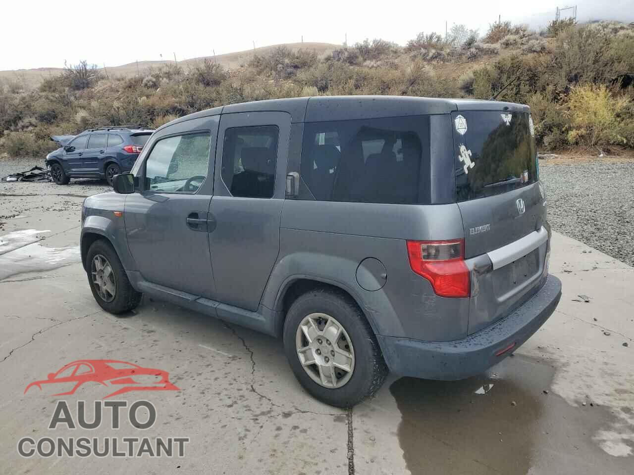 HONDA ELEMENT 2011 - 5J6YH2H30BL000470