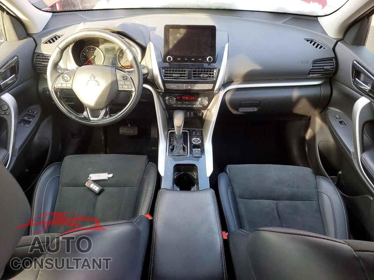 MITSUBISHI ECLIPSE 2024 - JA4ATWAA4RZ041949