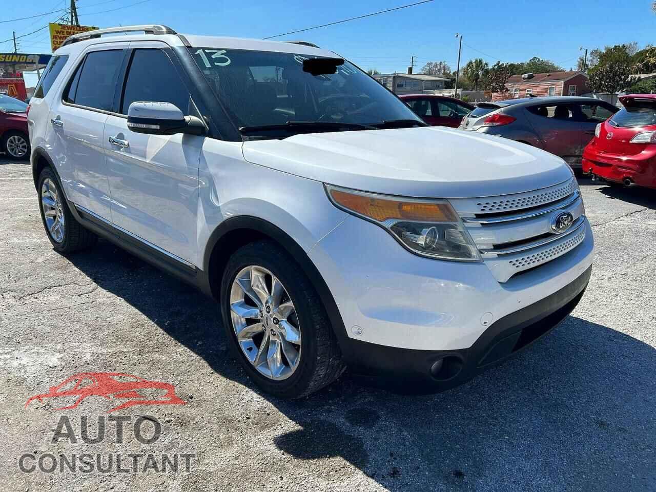 FORD EXPLORER 2013 - 1FM5K7F87DGB82018
