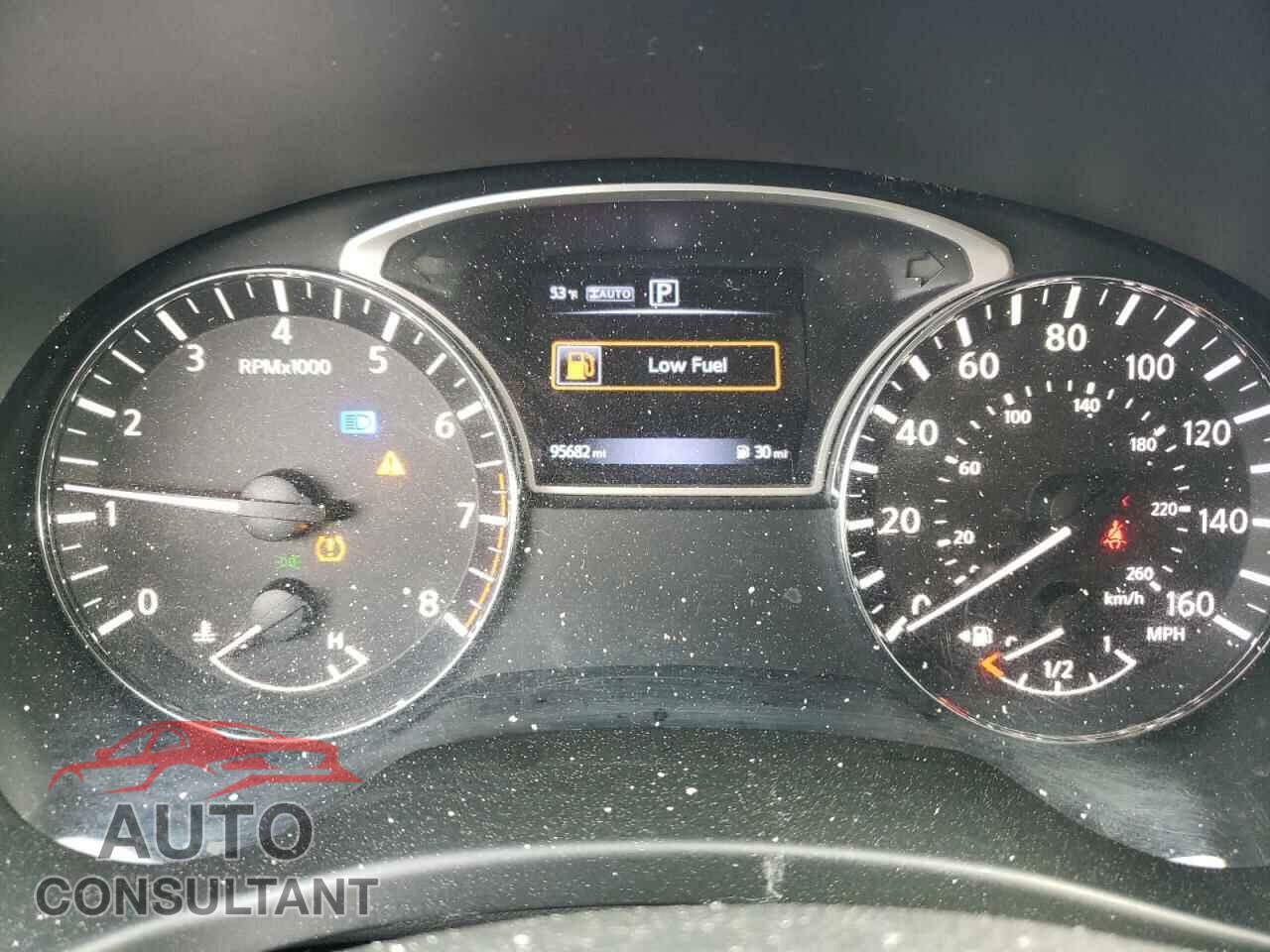 NISSAN PATHFINDER 2017 - 5N1DR2MM9HC653559