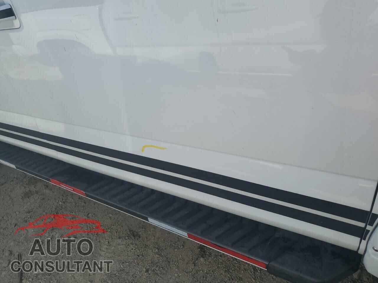 FORD F-150 2018 - 1FTFW1EG5JFA82102