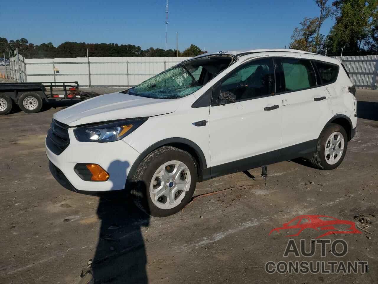 FORD ESCAPE 2018 - 1FMCU0F79JUB67307