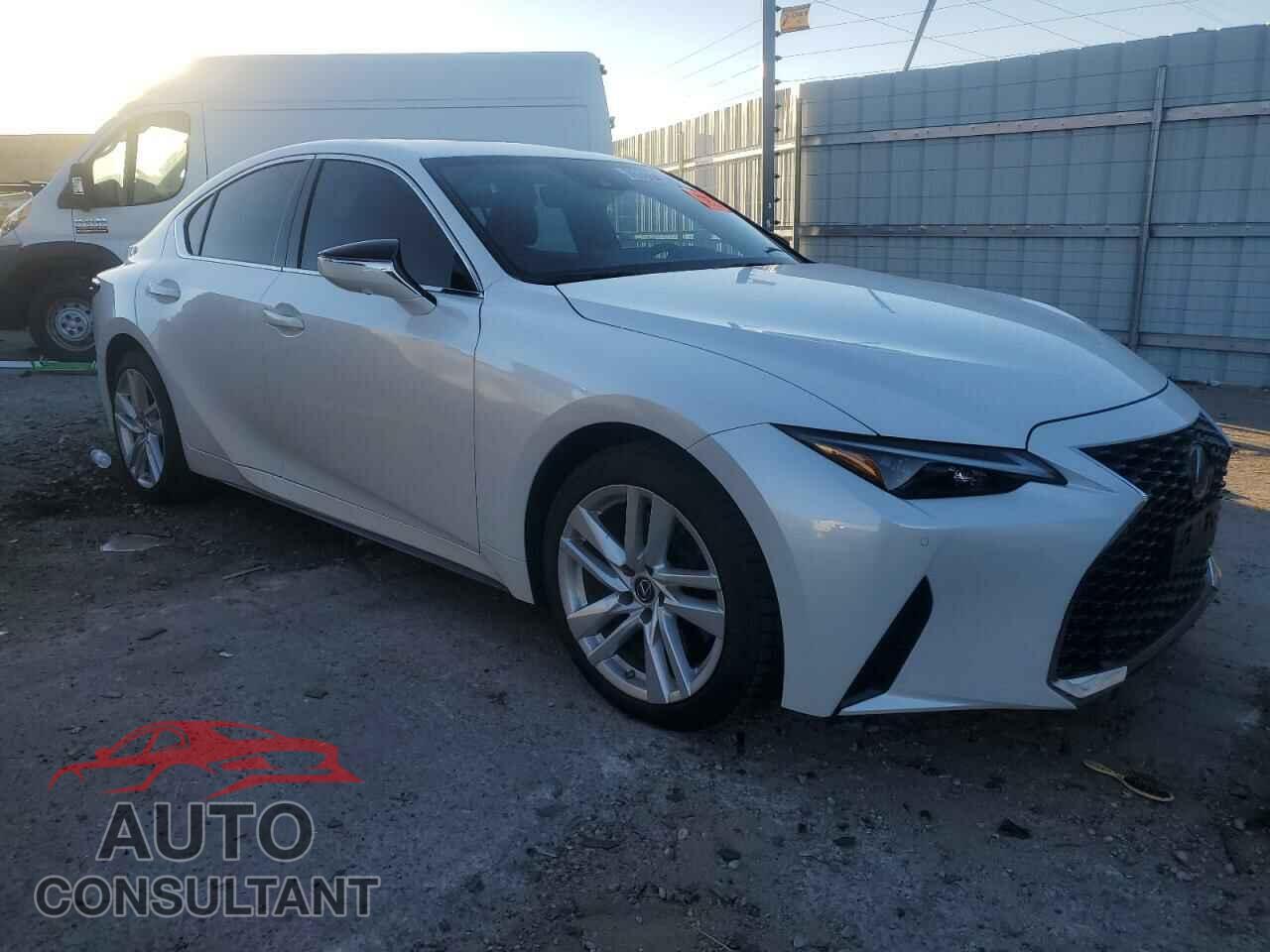 LEXUS IS 2021 - JTHC81F21M5043547