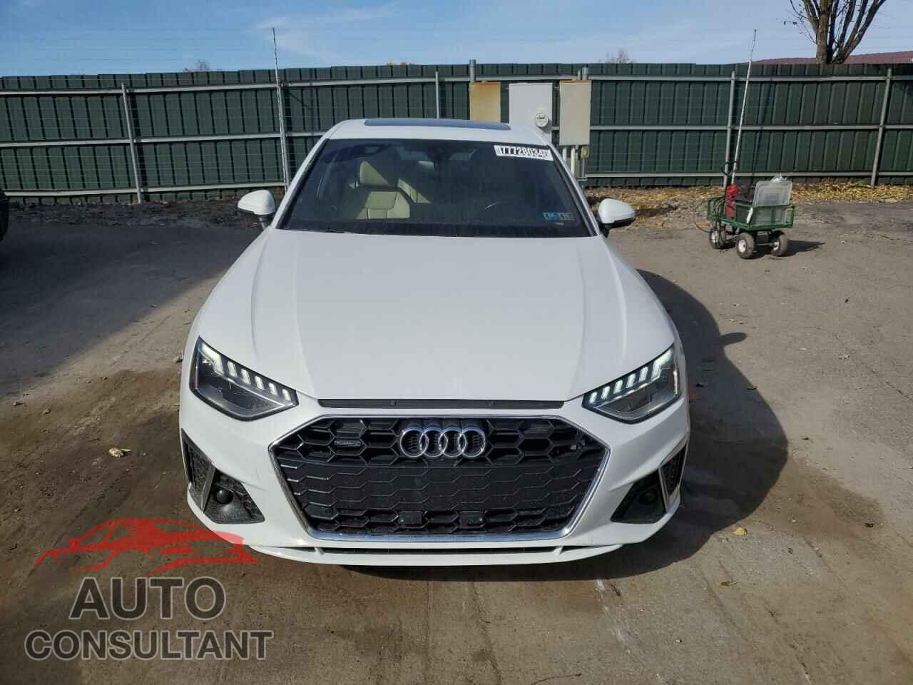 AUDI A4 2022 - WAUEAAF43NN014159