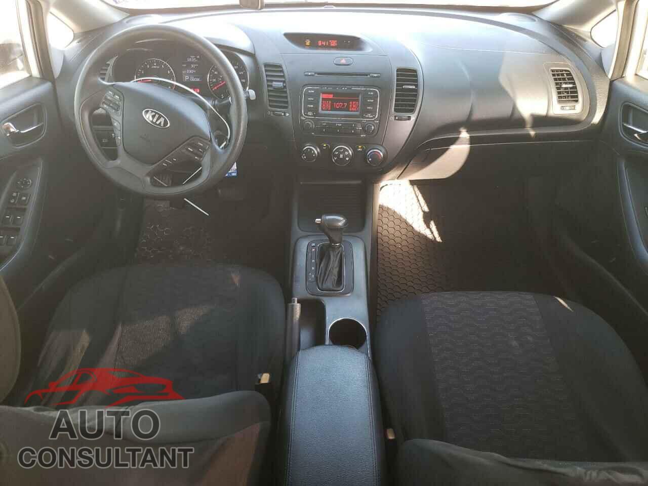 KIA FORTE 2015 - KNAFX4A64F5385748